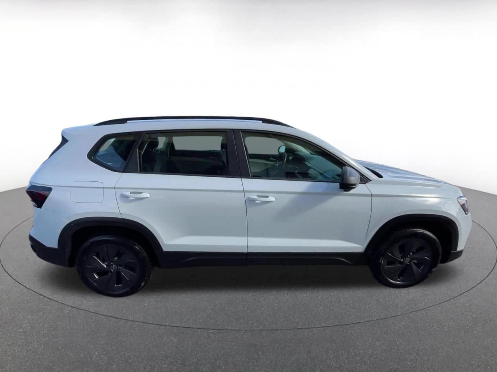 Thumbnail: 2026 Volkswagen Taos - 16