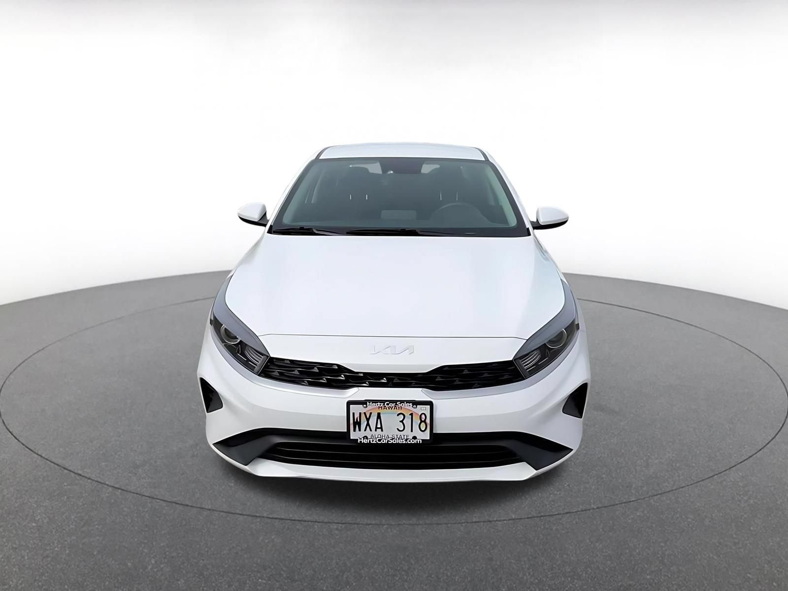 Thumbnail: 2024 Kia Forte - 4