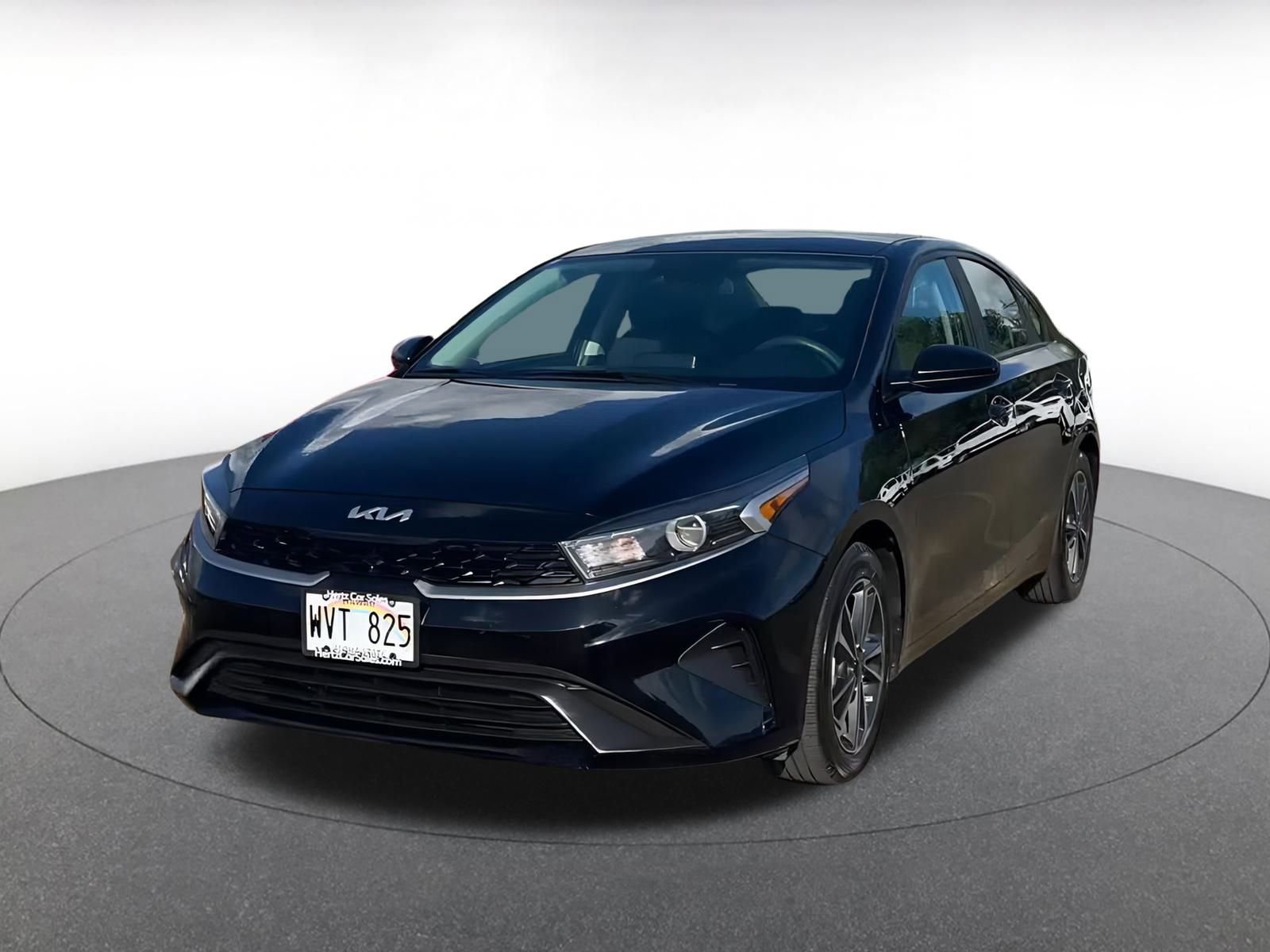 Thumbnail: 2023 Kia Forte - 4