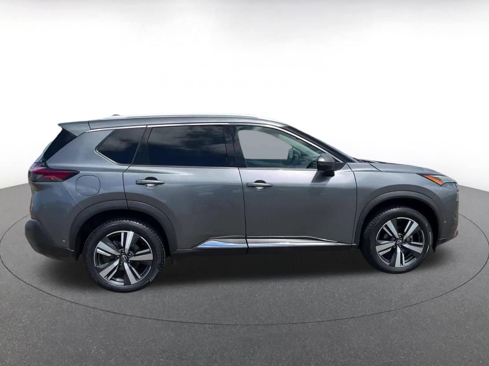 Thumbnail: 2023 Nissan Rogue - 16