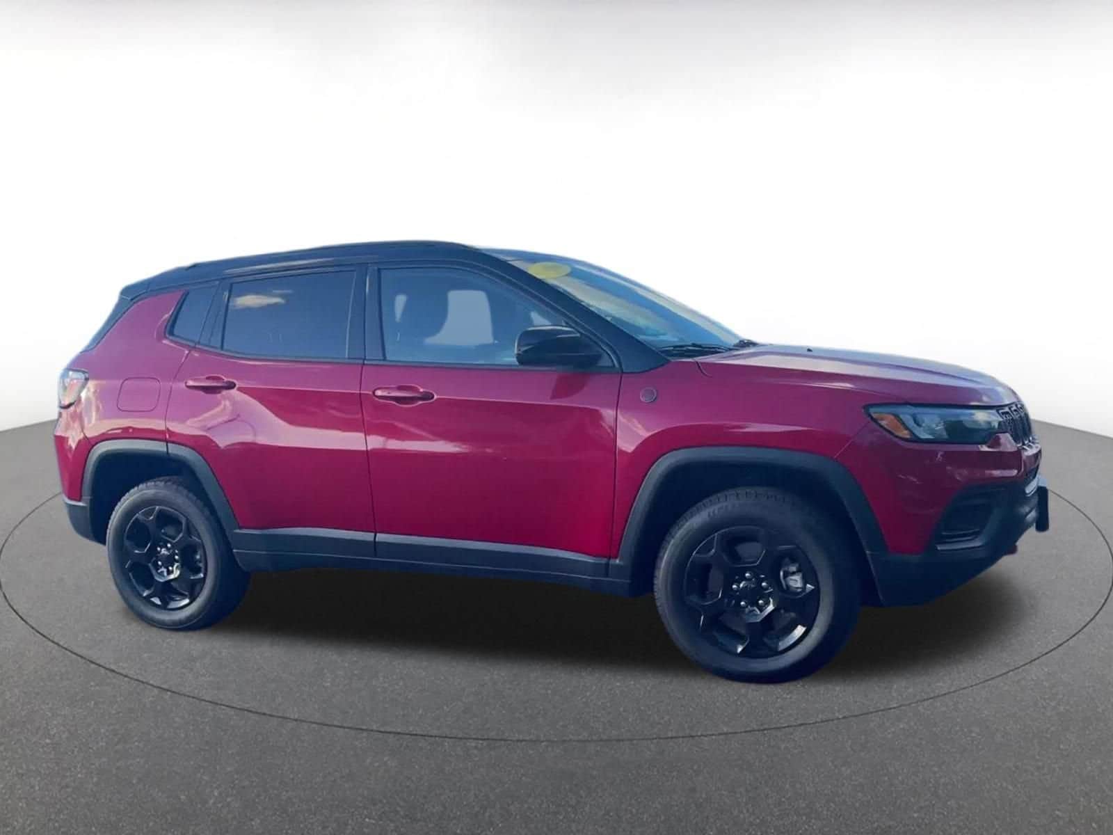 Thumbnail: 2023 Jeep Compass - 16