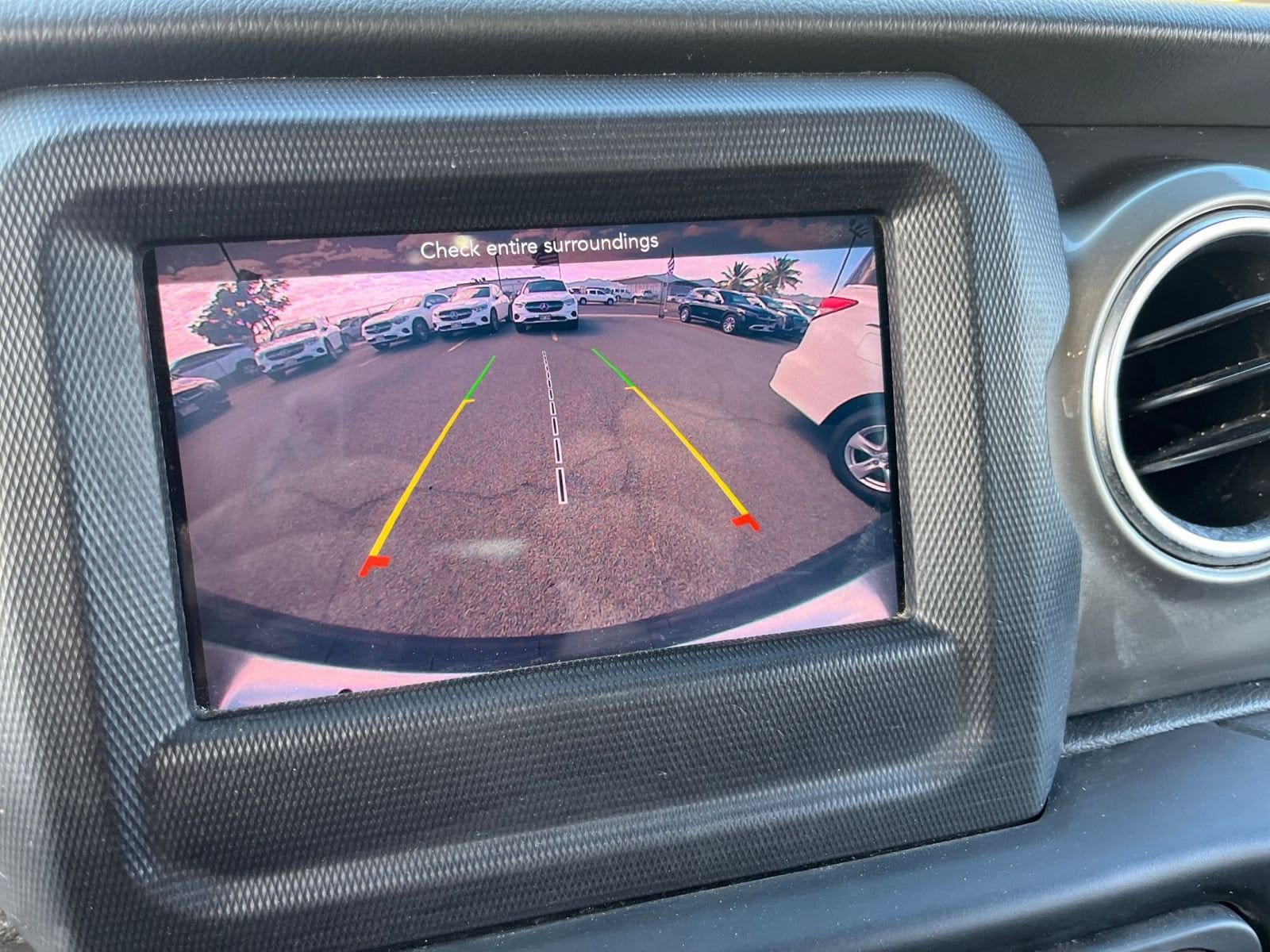 Thumbnail: 2020 Jeep Wrangler - 17