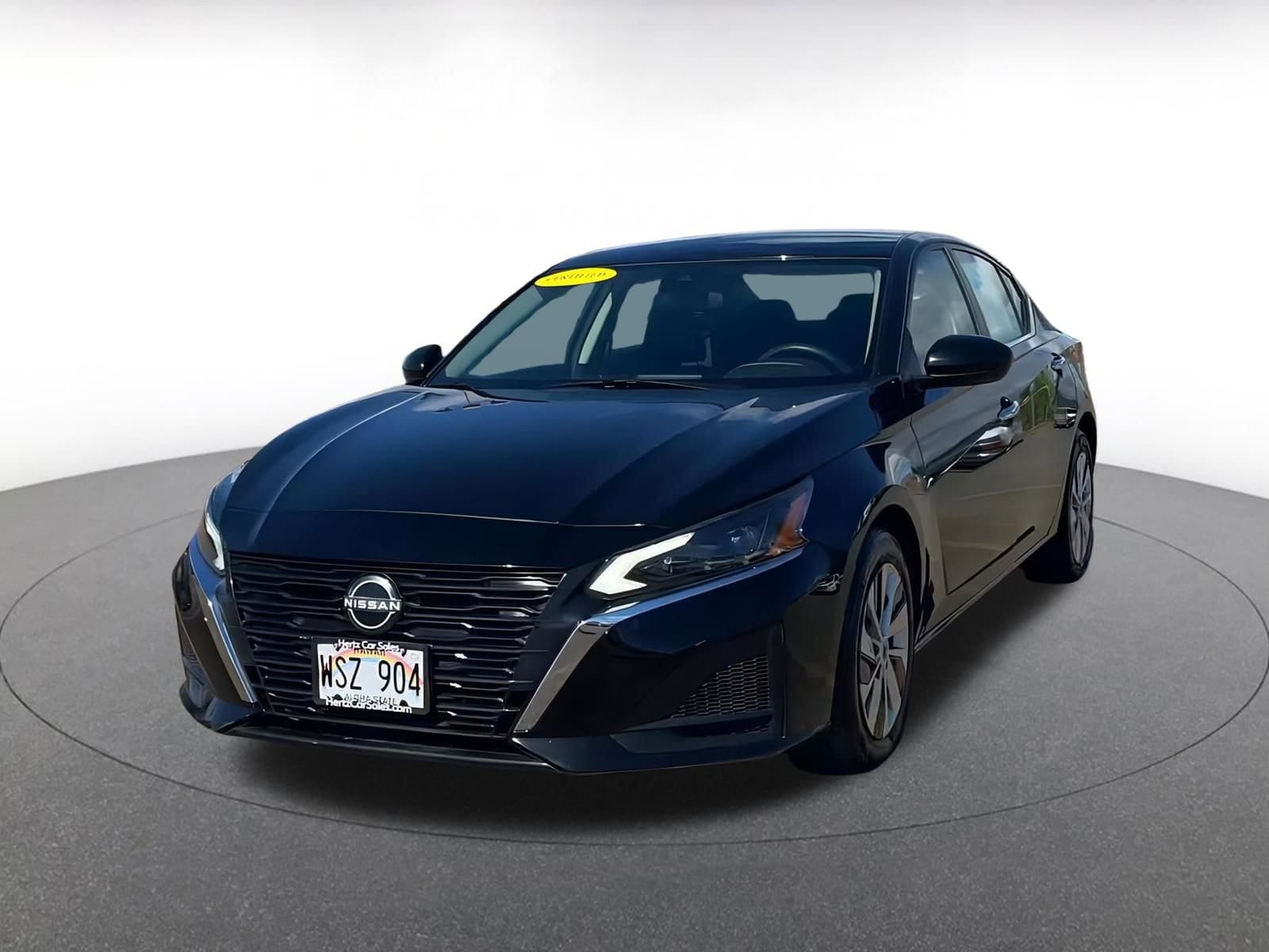 Thumbnail: 2023 Nissan Altima - 7