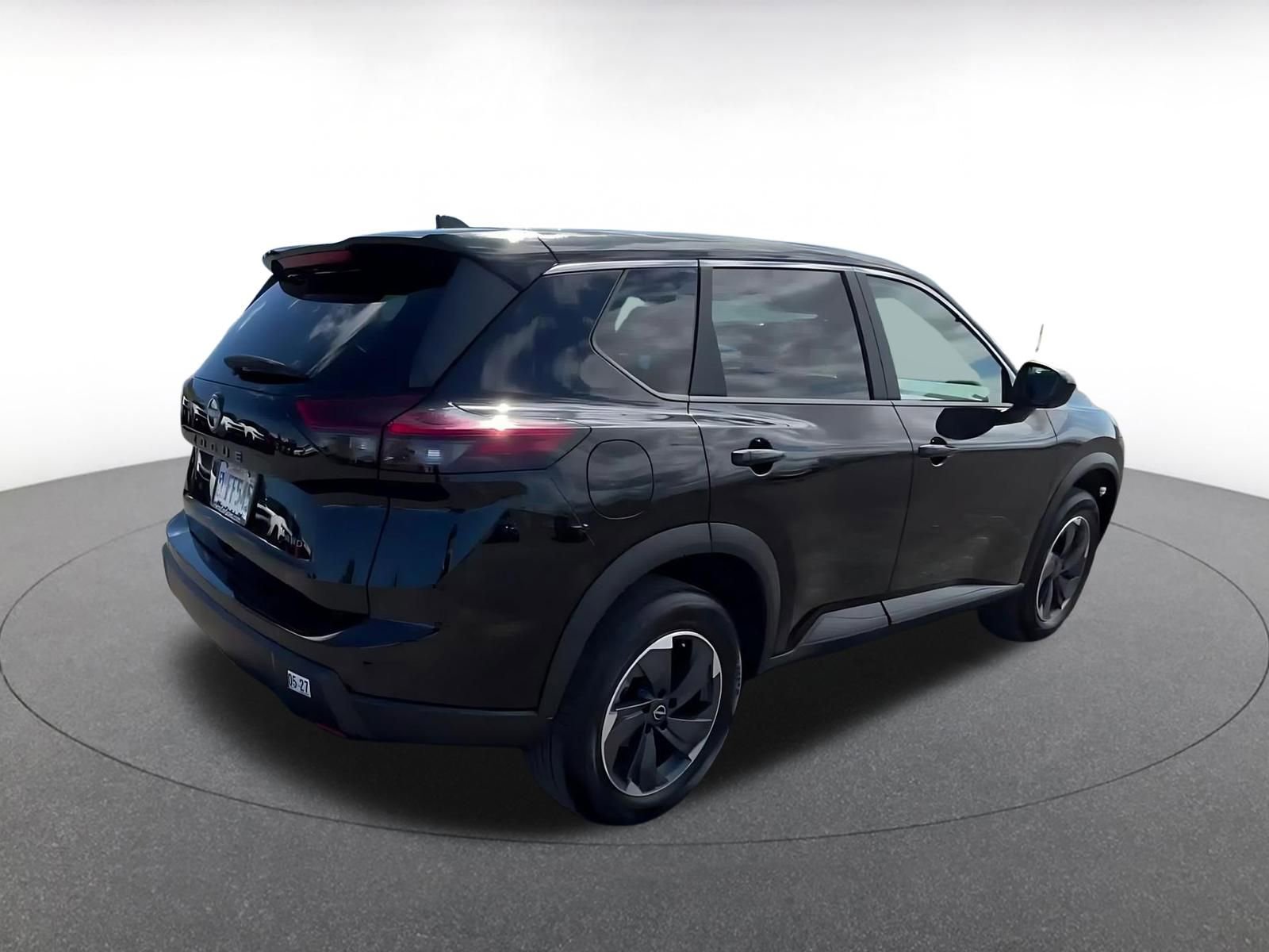 Thumbnail: 2025 Nissan Rogue - 15