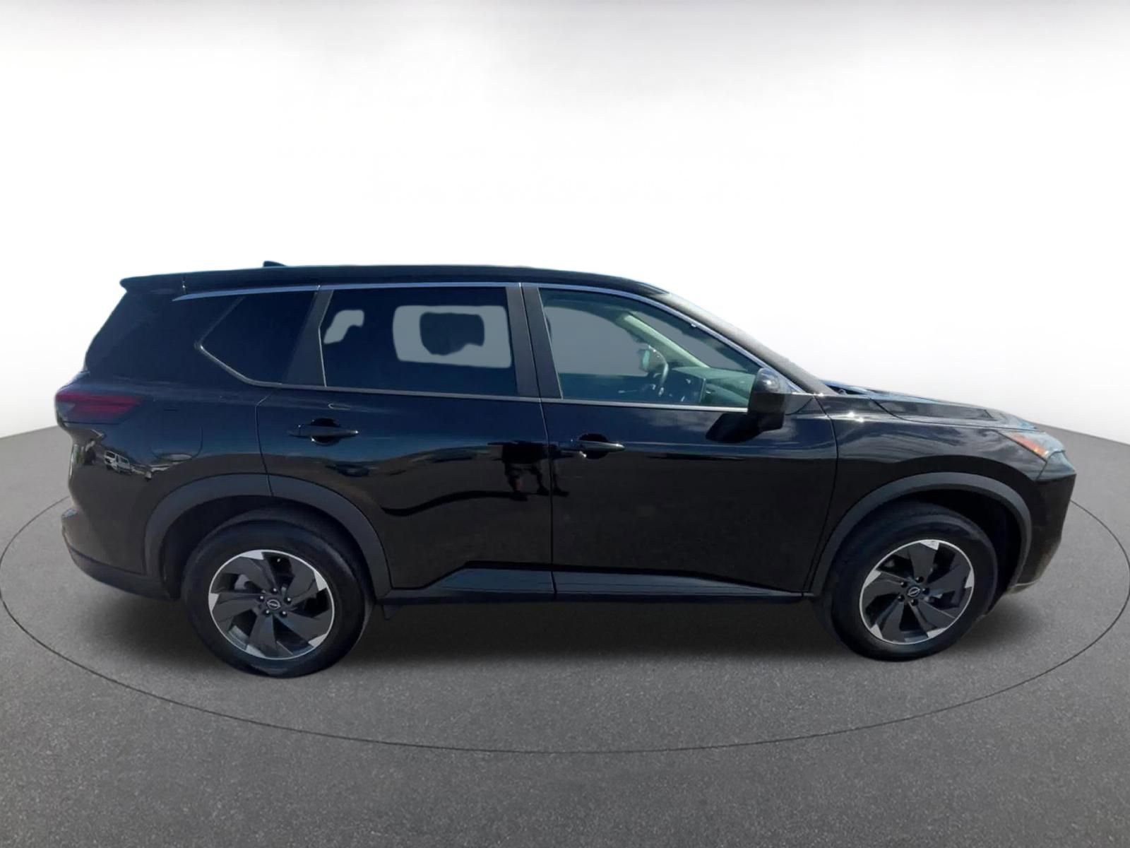 Thumbnail: 2025 Nissan Rogue - 16