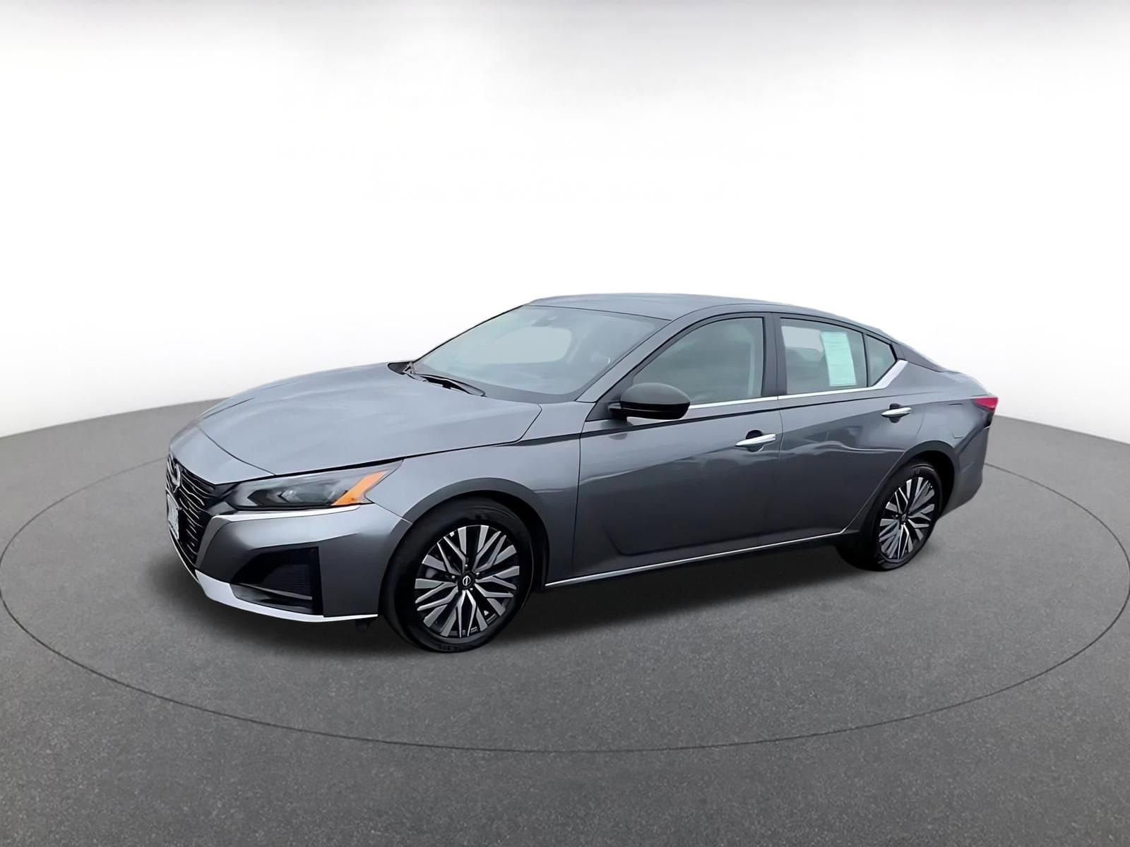 Thumbnail: 2024 Nissan Altima - 8