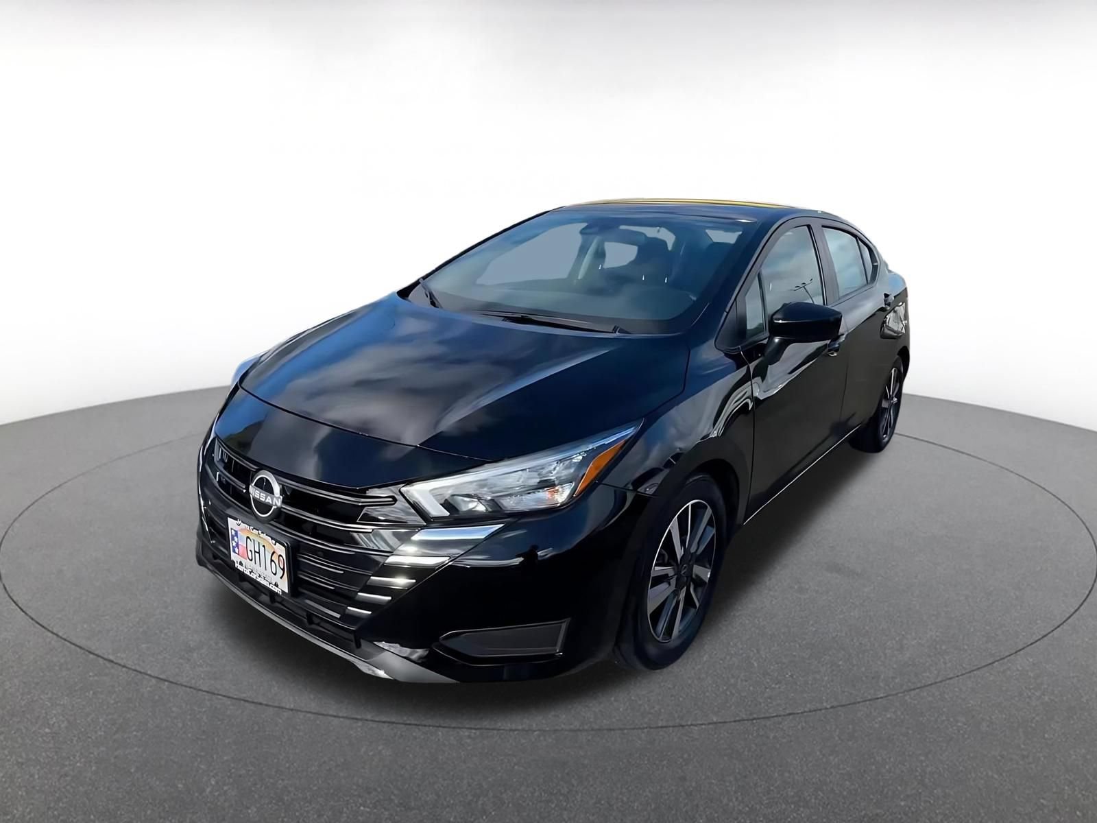 Thumbnail: 2025 Nissan Versa - 5