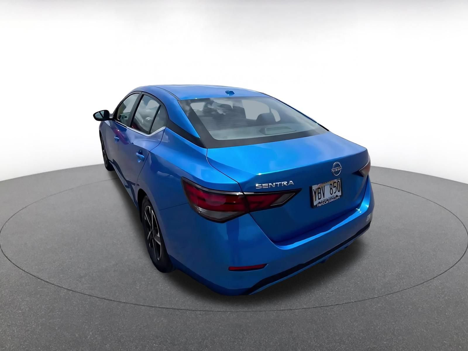 Thumbnail: 2025 Nissan Sentra - 11