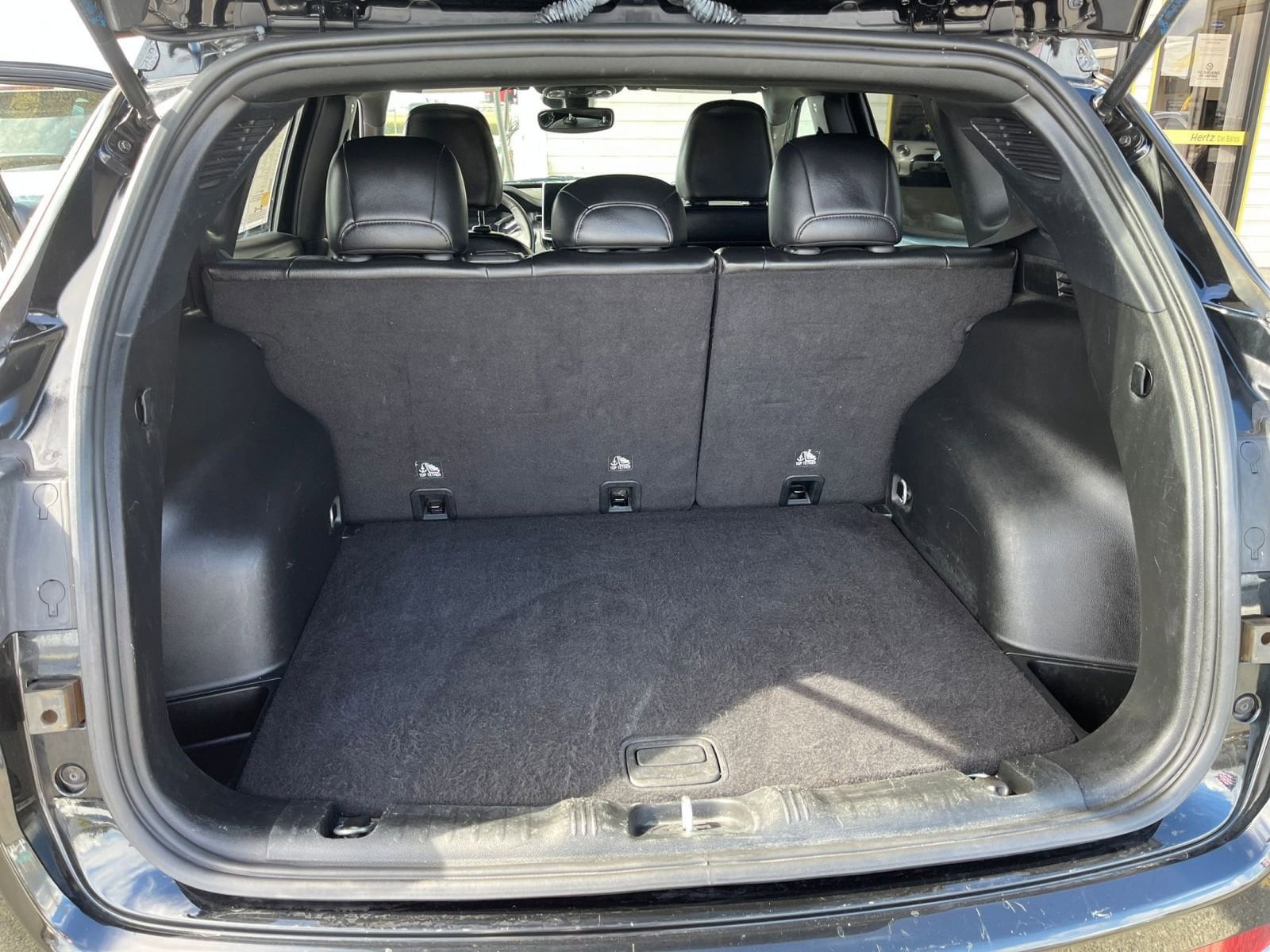 Thumbnail: 2023 Jeep Compass - 32