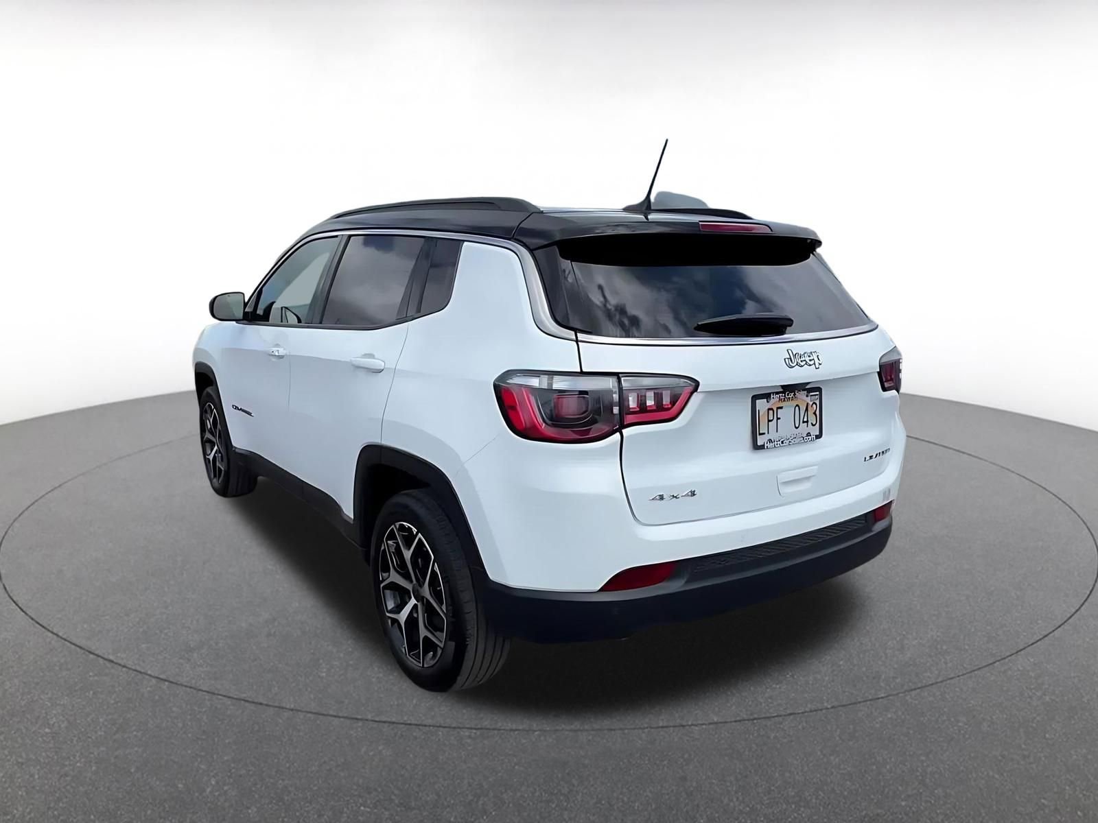 Thumbnail: 2025 Jeep Compass - 11