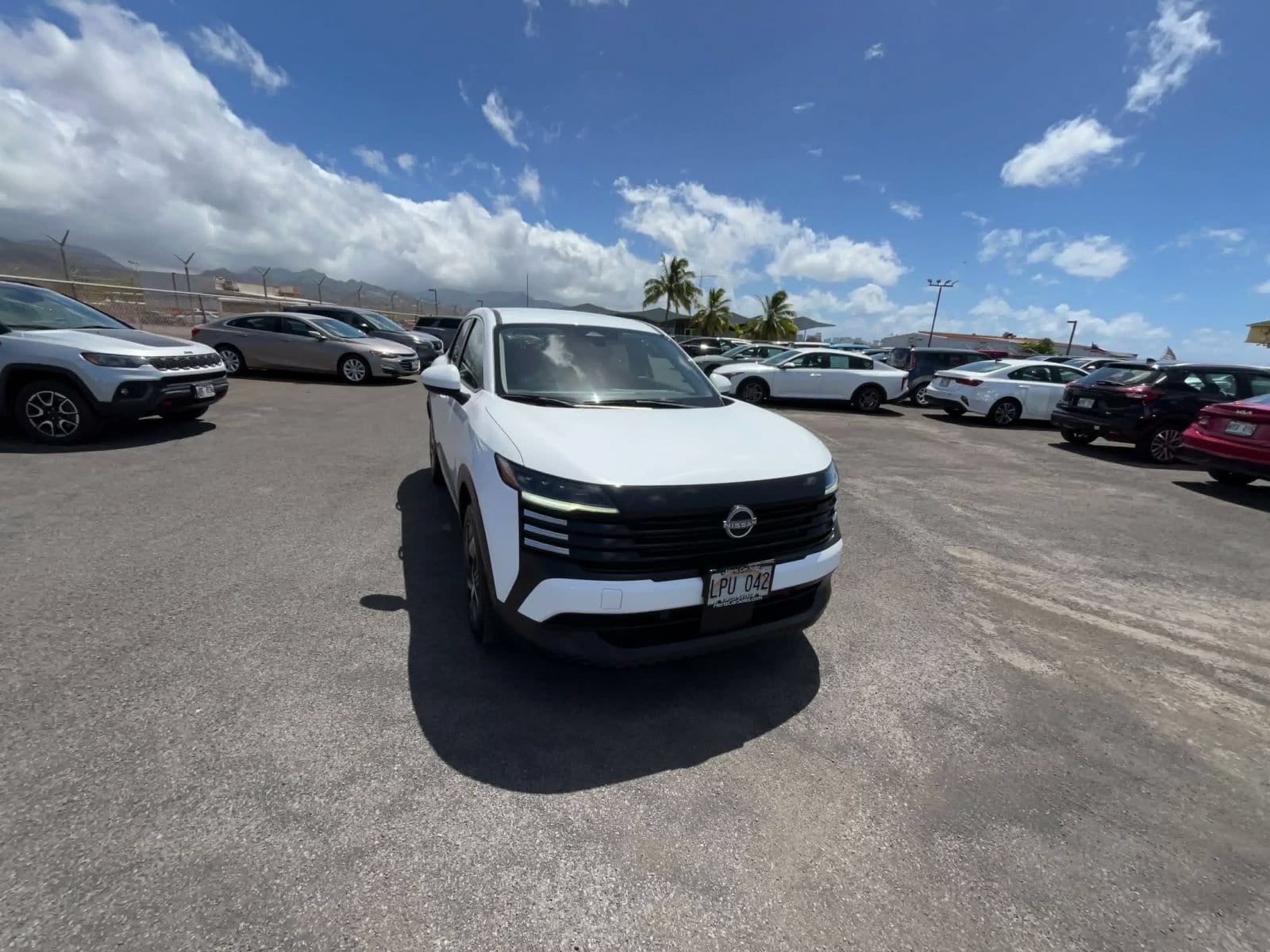Thumbnail: 2025 Nissan Kicks - 3