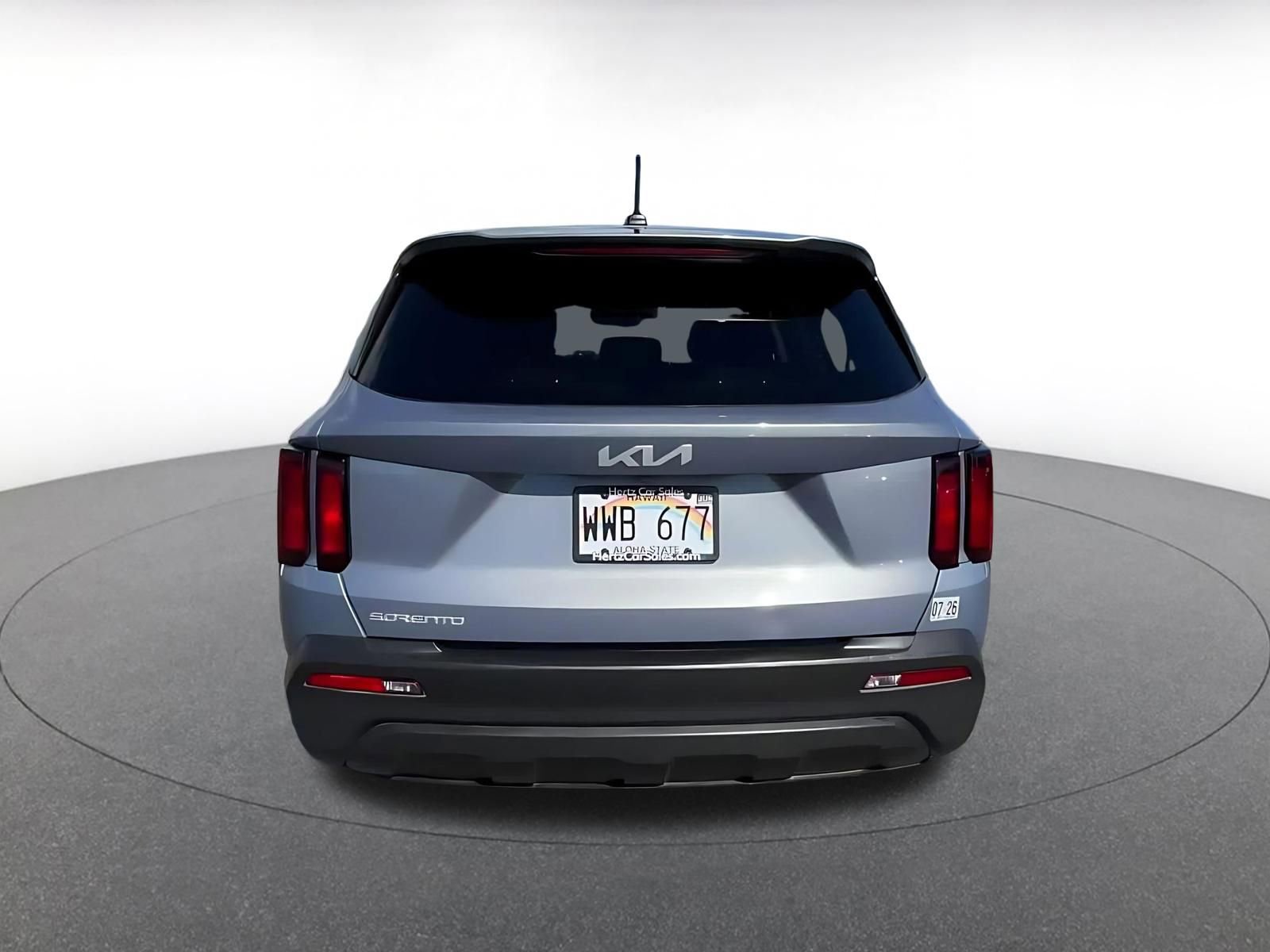 Thumbnail: 2023 Kia Sorento - 12