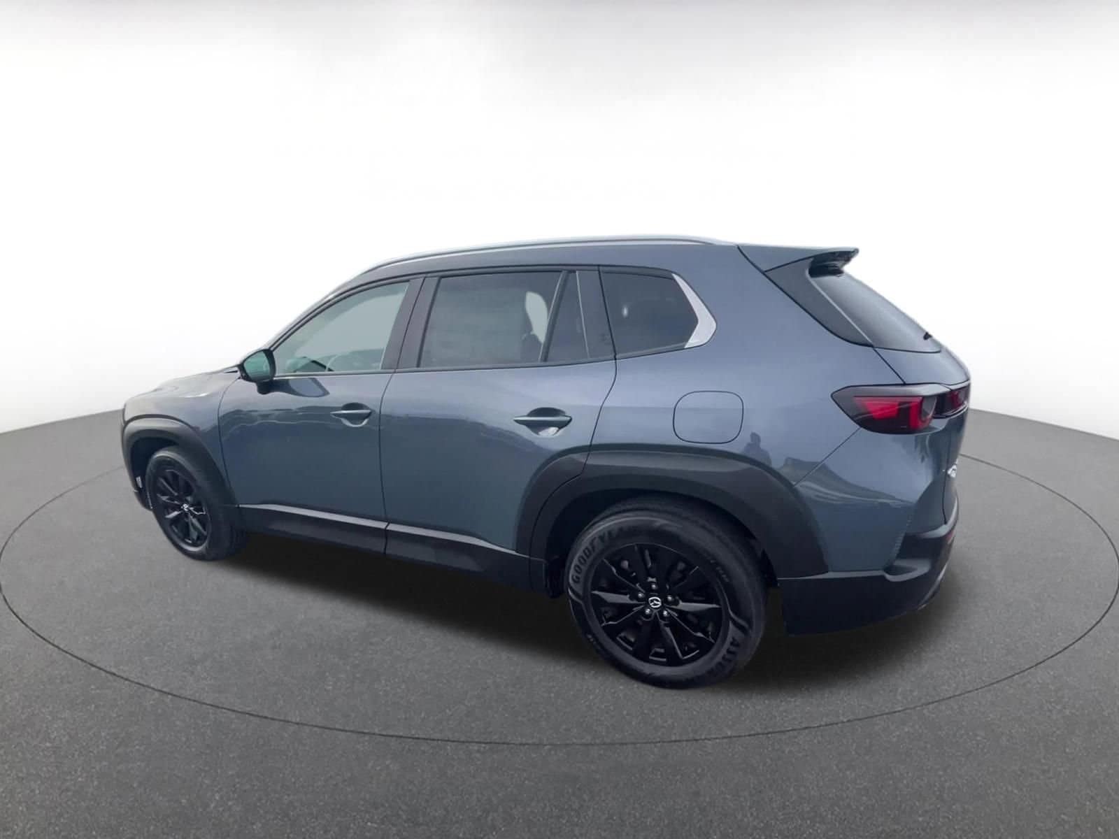 Thumbnail: 2025 Mazda CX-50 - 10