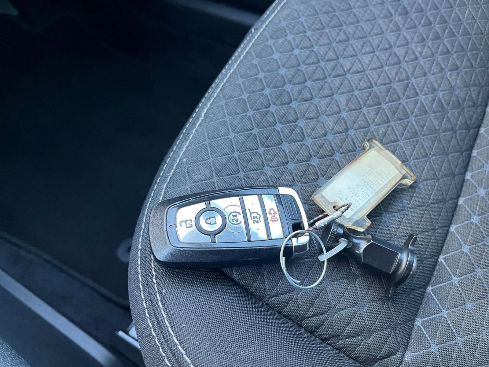 Thumbnail: 2023 Ford Escape - 22