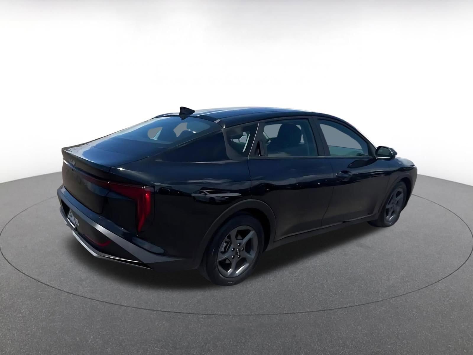 Thumbnail: 2025 Kia K4 - 14