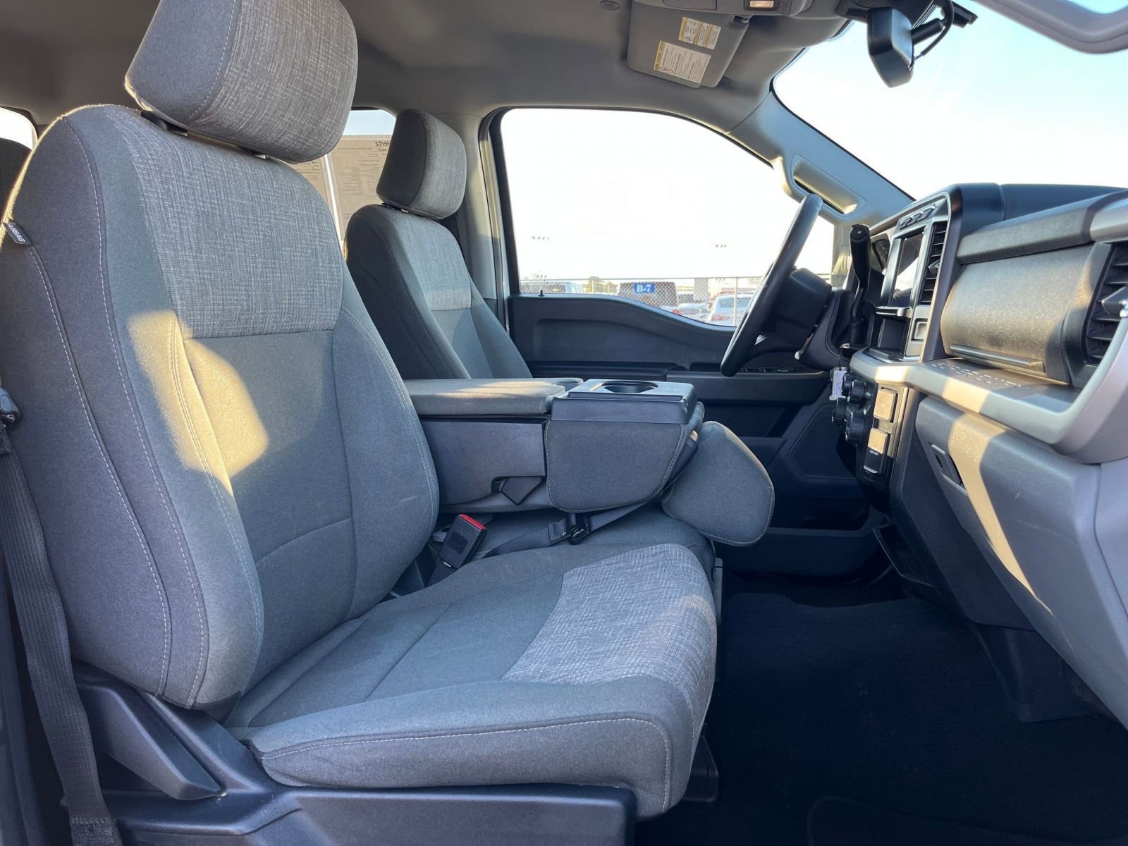 Thumbnail: 2023 Ford F-250 - 35