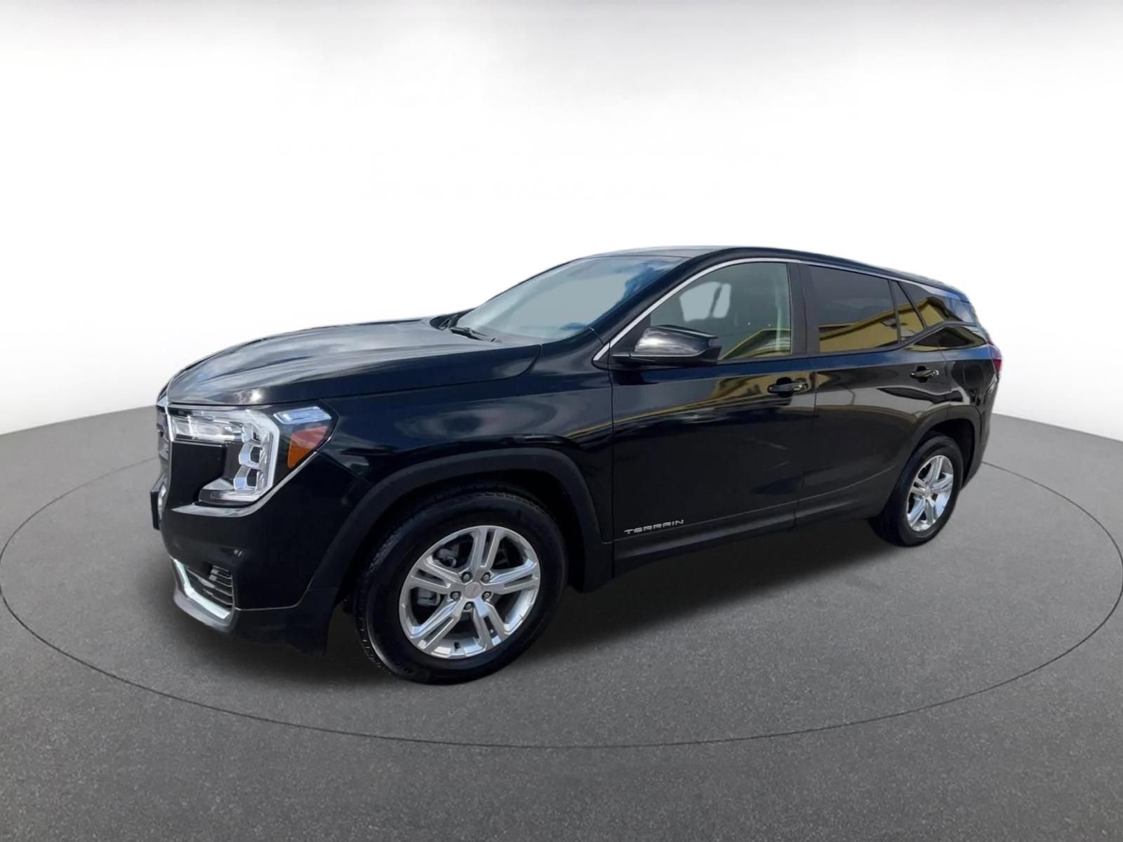 Thumbnail: 2024 GMC Terrain - 8