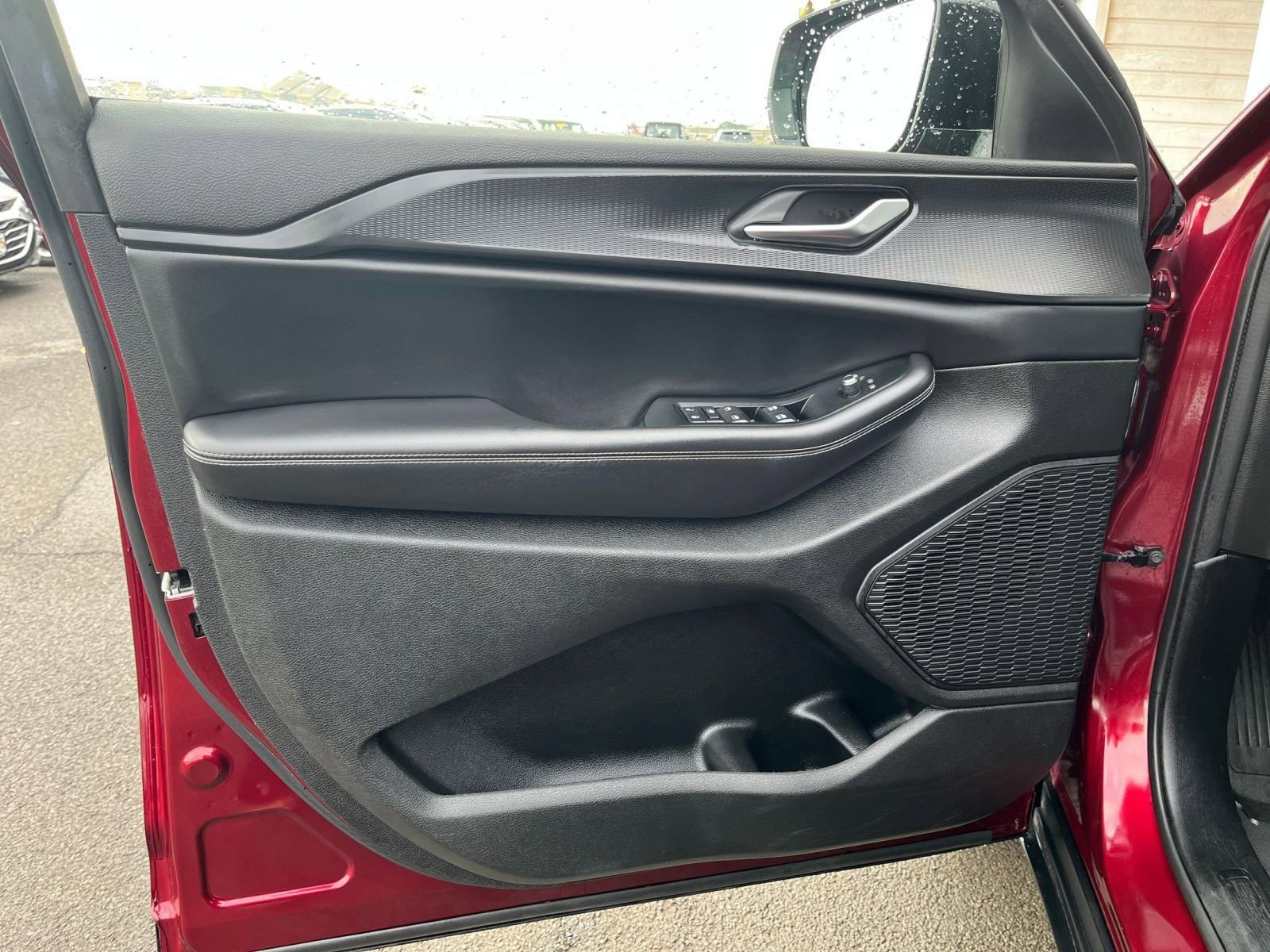 Thumbnail: 2023 Jeep Grand Cherokee - 20