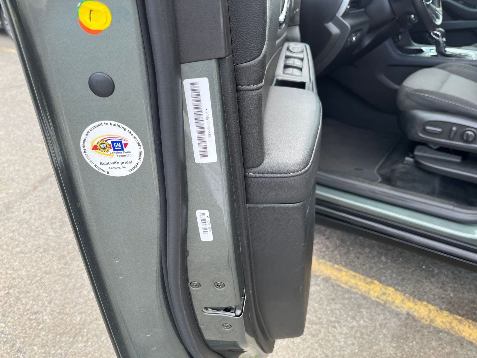 Thumbnail: 2023 Chevrolet Traverse - 29