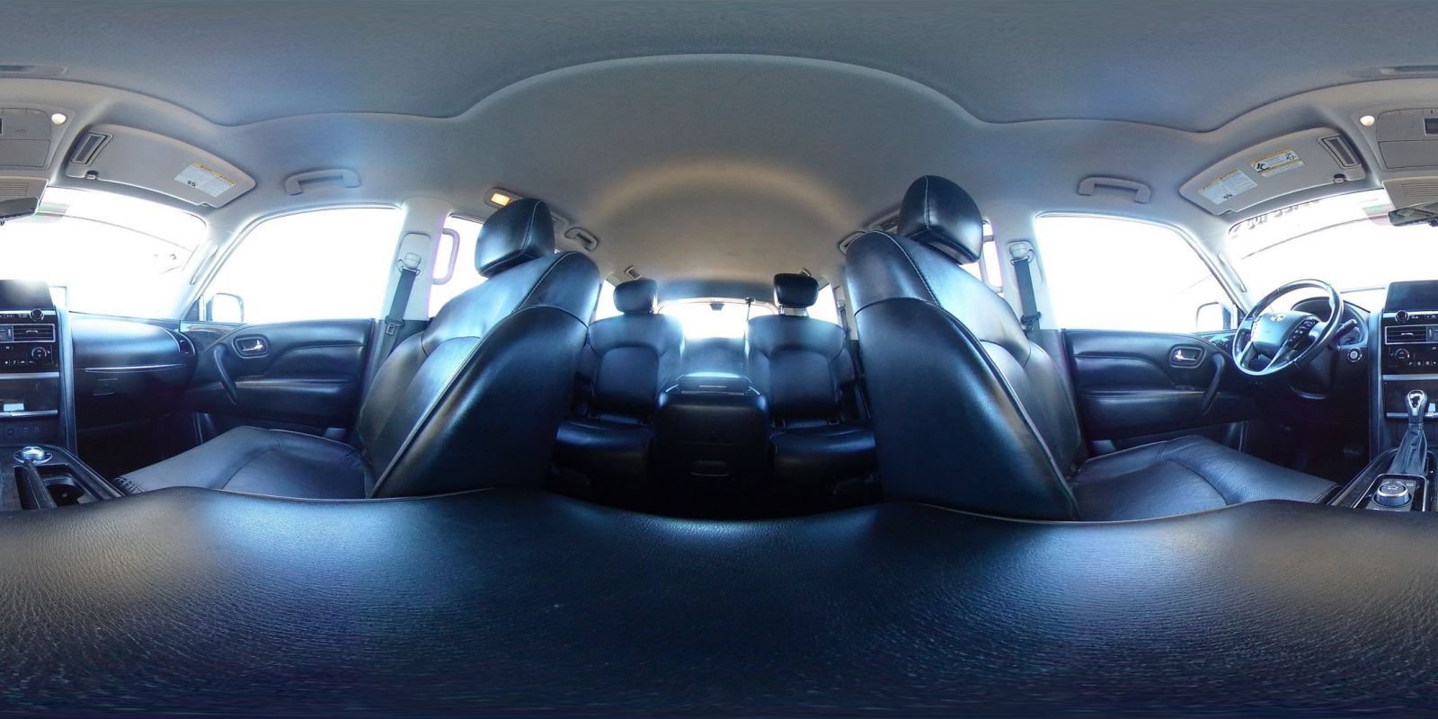 Thumbnail: 2022 INFINITI QX80 - 35