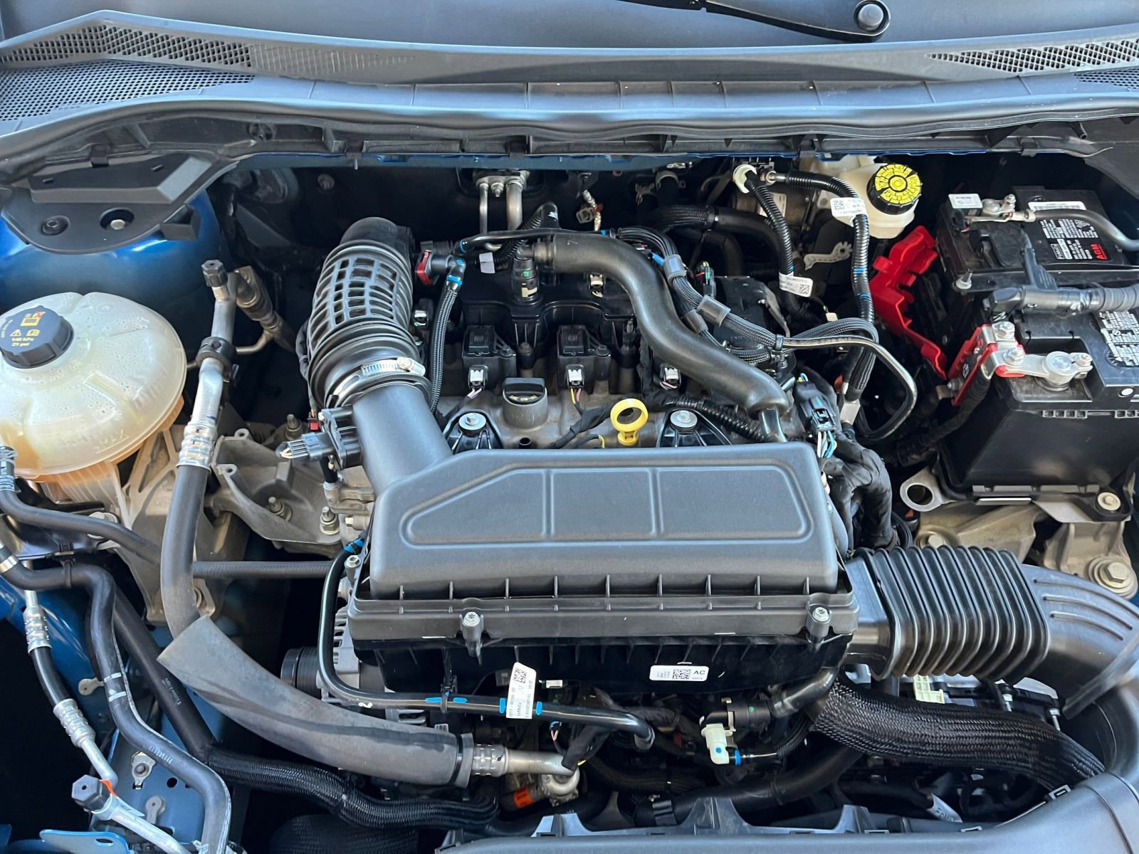 Thumbnail: 2023 Ford Escape - 32