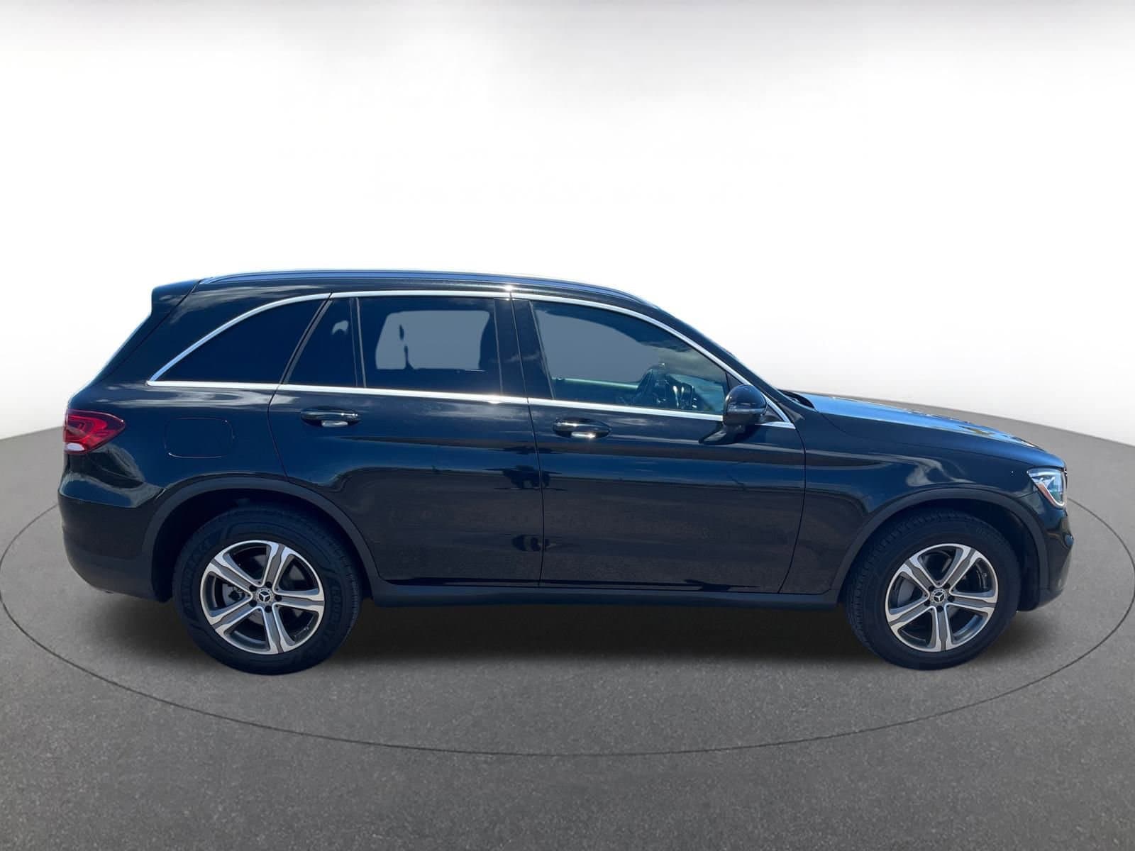 Thumbnail: 2020 Mercedes-Benz GLC - 10