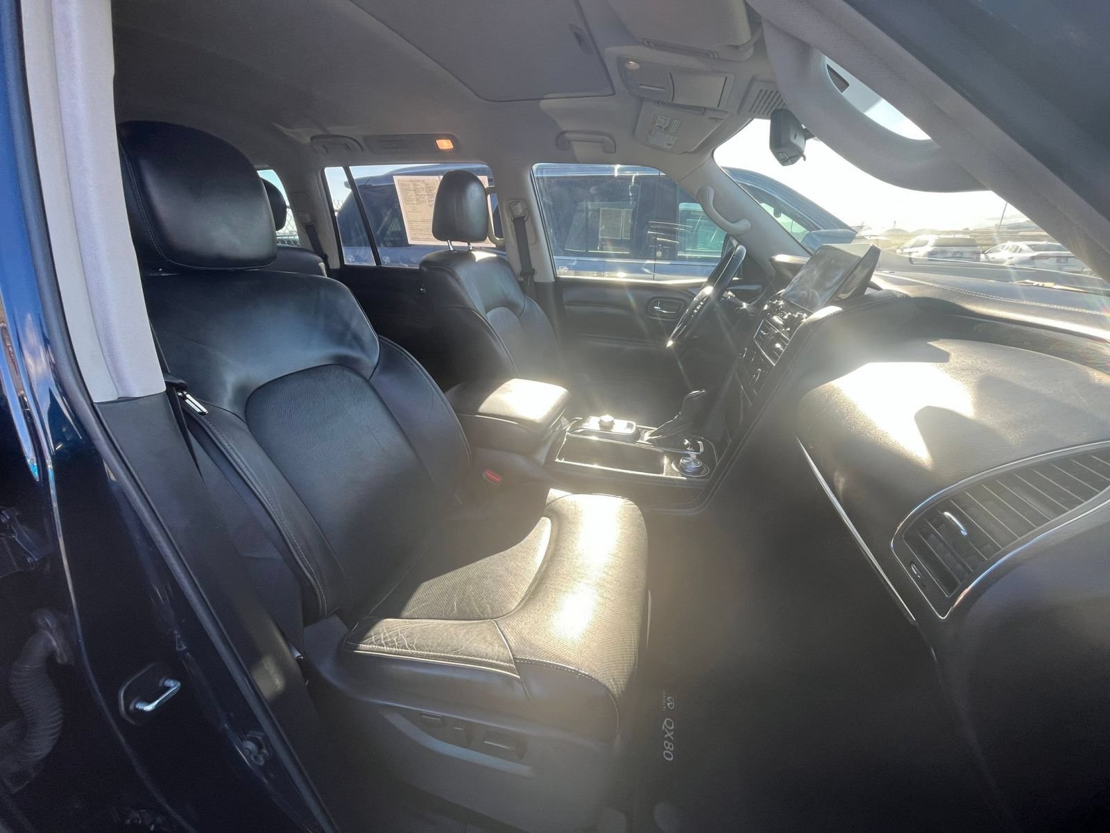 Thumbnail: 2022 INFINITI QX80 - 29