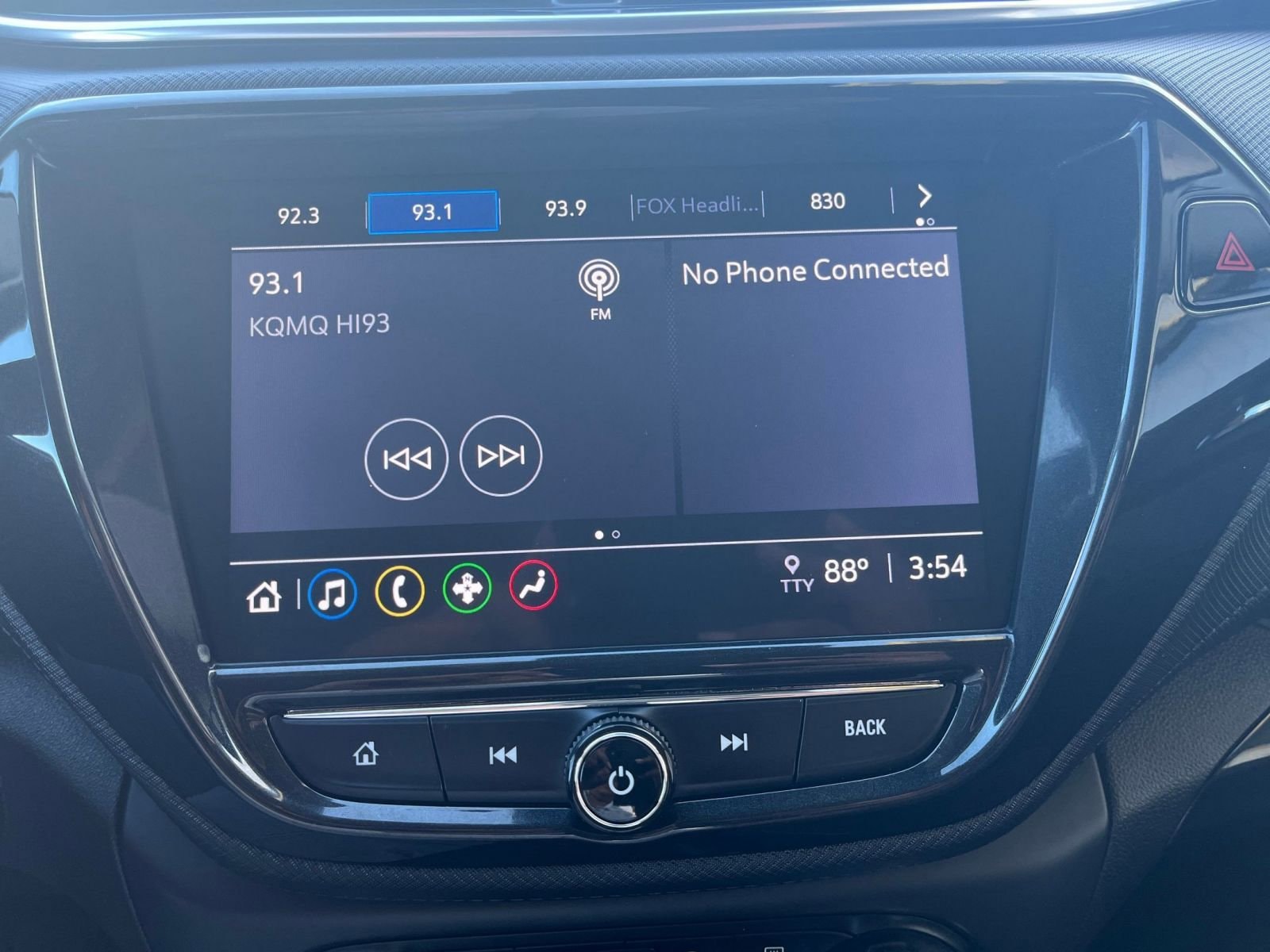 Thumbnail: 2023 Chevrolet TrailBlazer - 21