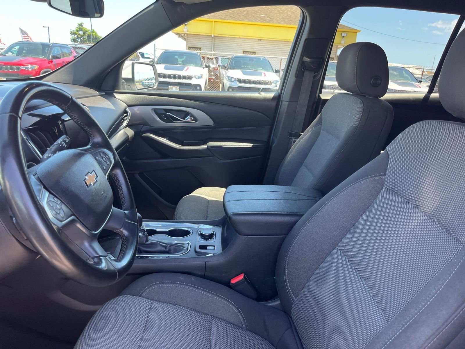 Thumbnail: 2023 Chevrolet Traverse - 27