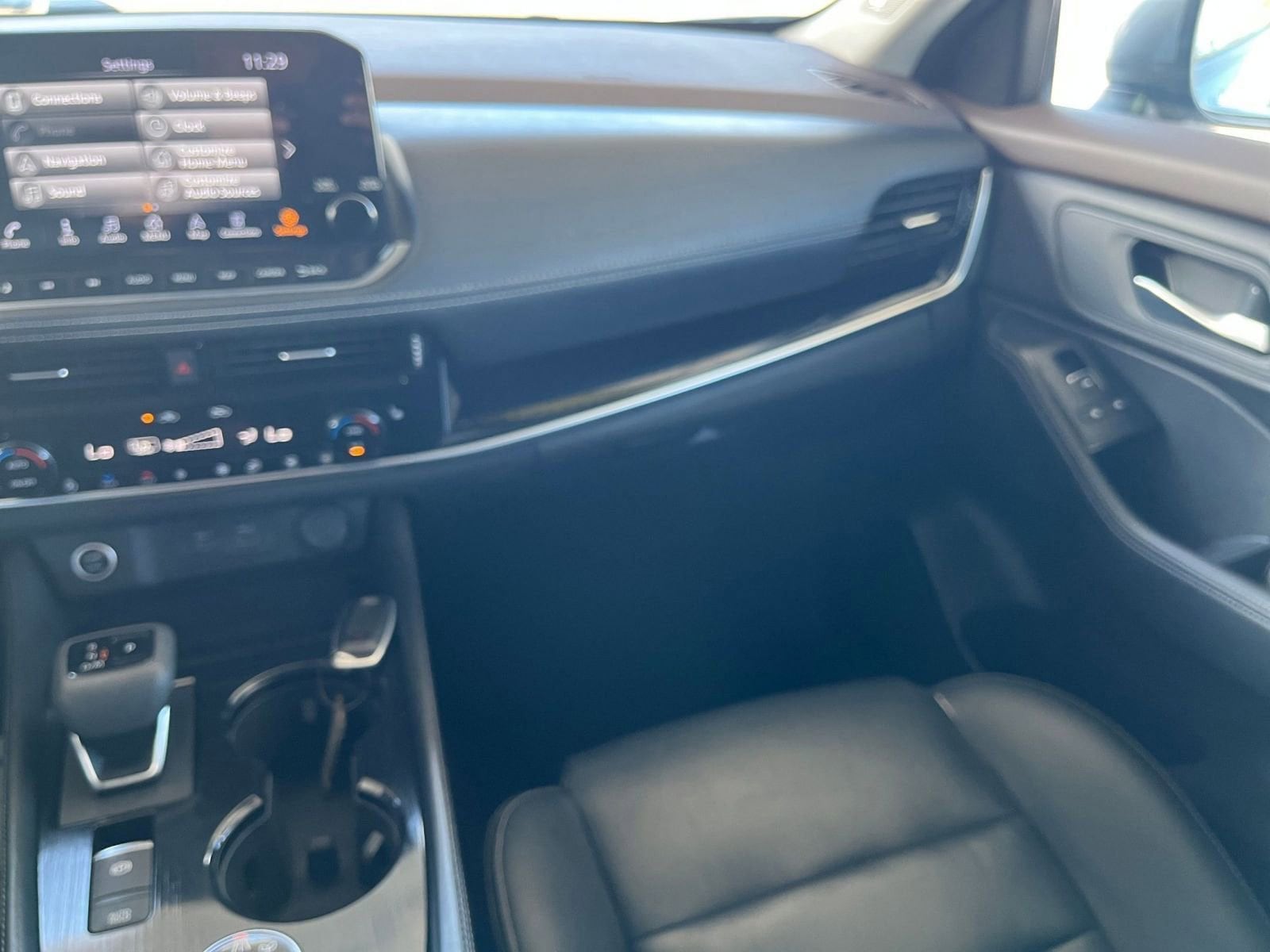 Thumbnail: 2023 Nissan Rogue - 35