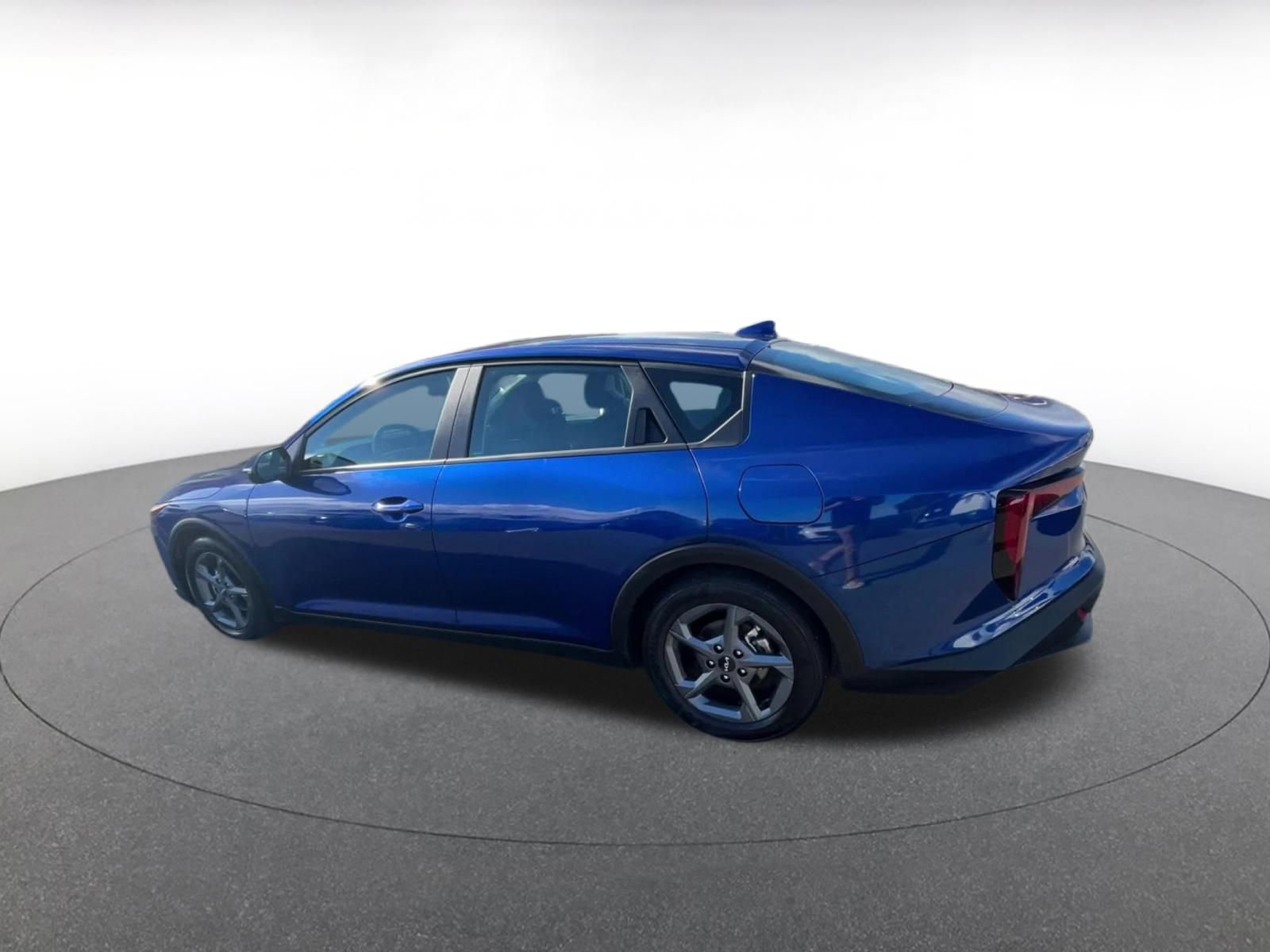 Thumbnail: 2025 Kia K4 - 10