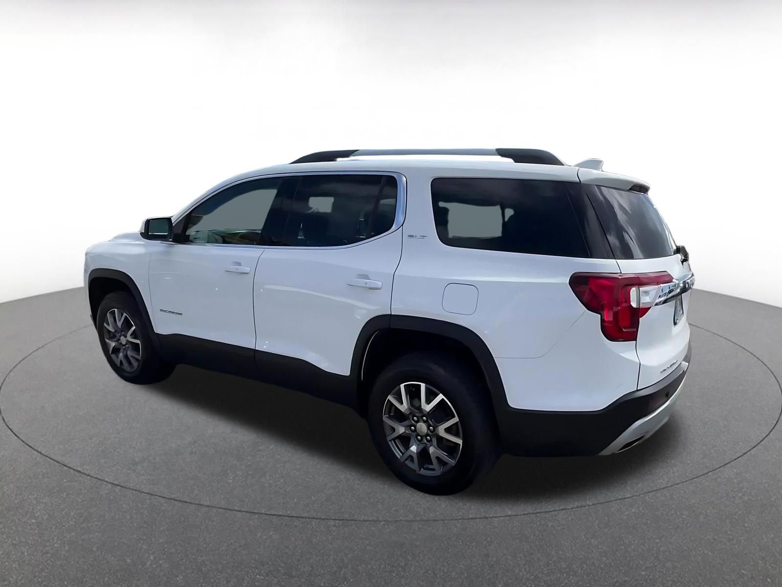 Thumbnail: 2023 GMC Acadia - 10