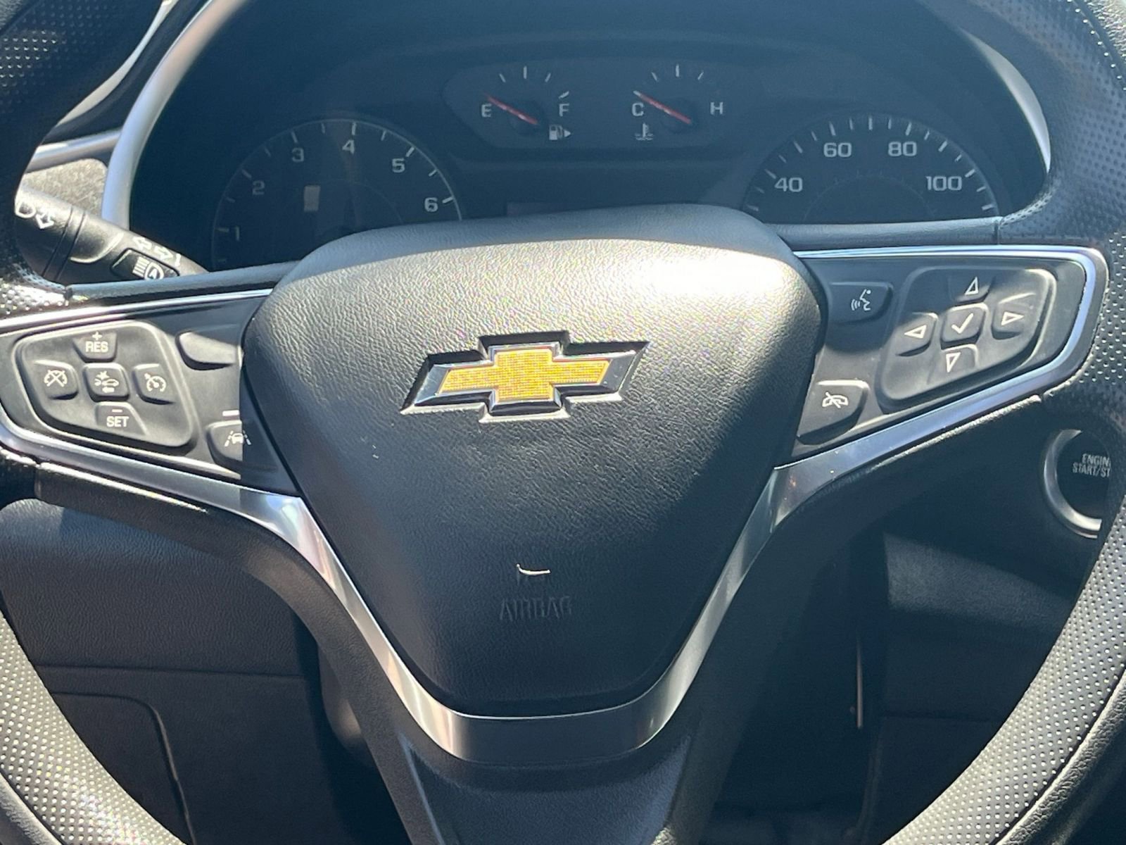 Thumbnail: 2023 Chevrolet Malibu - 29