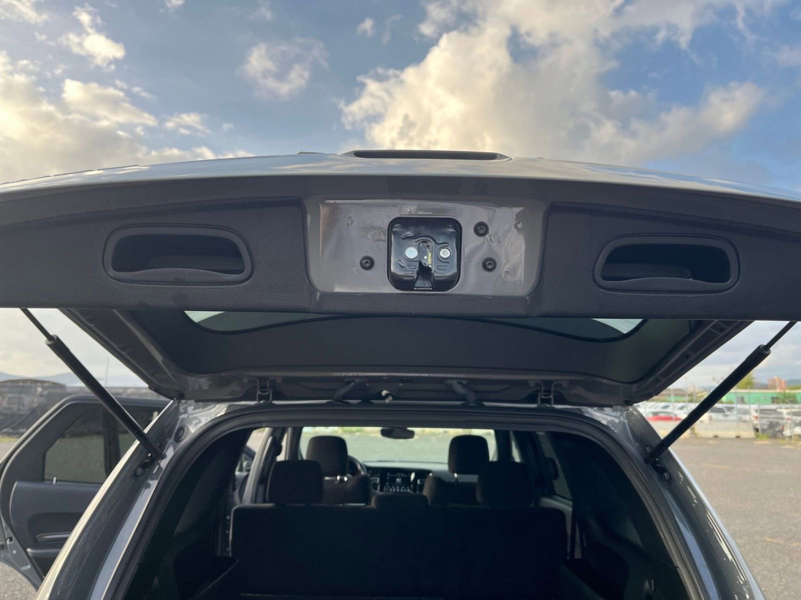 Thumbnail: 2023 Dodge Durango - 24