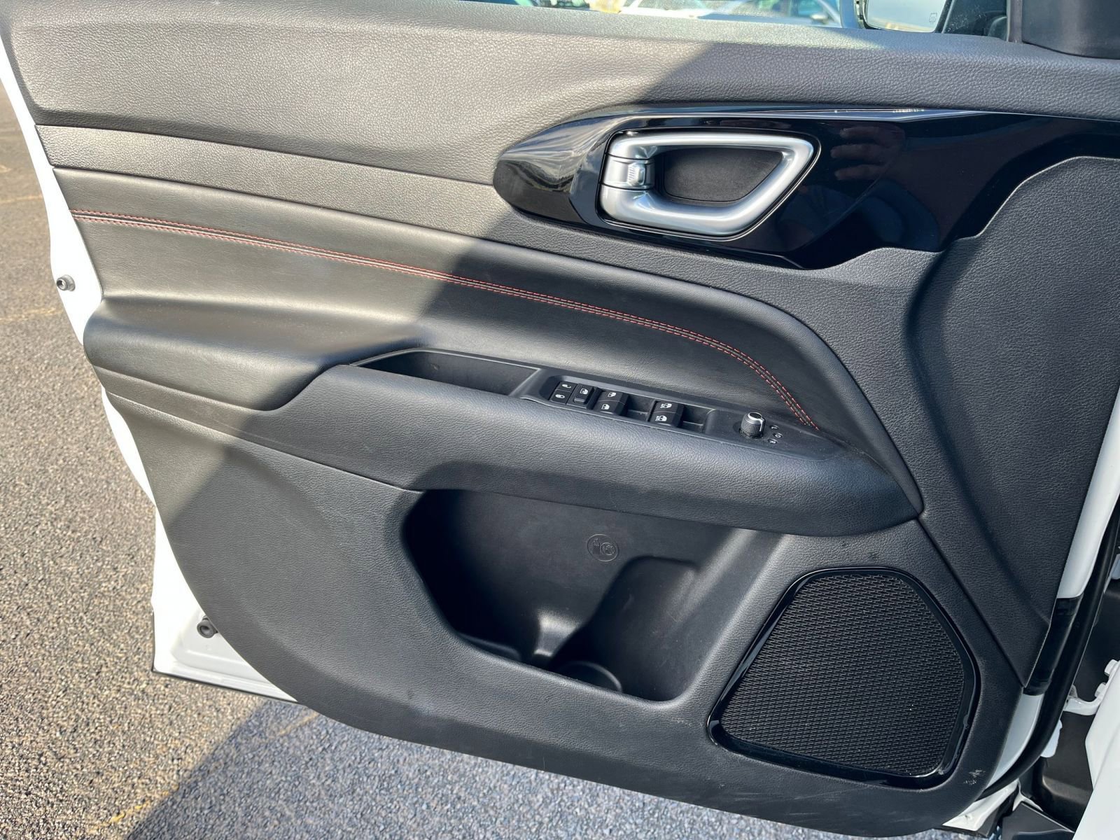 Thumbnail: 2025 Jeep Compass - 18