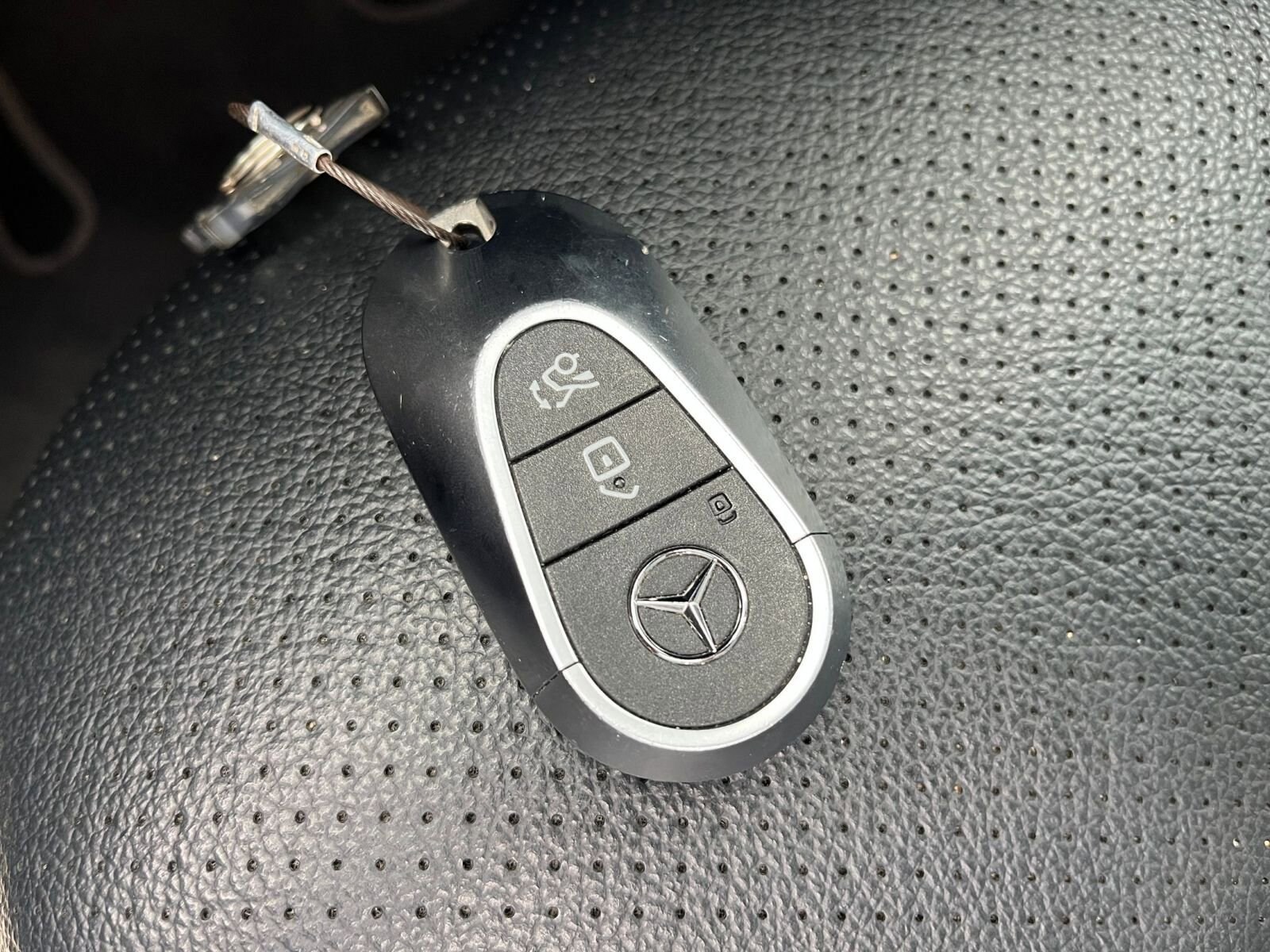 Thumbnail: 2024 Mercedes-Benz GLC - 22