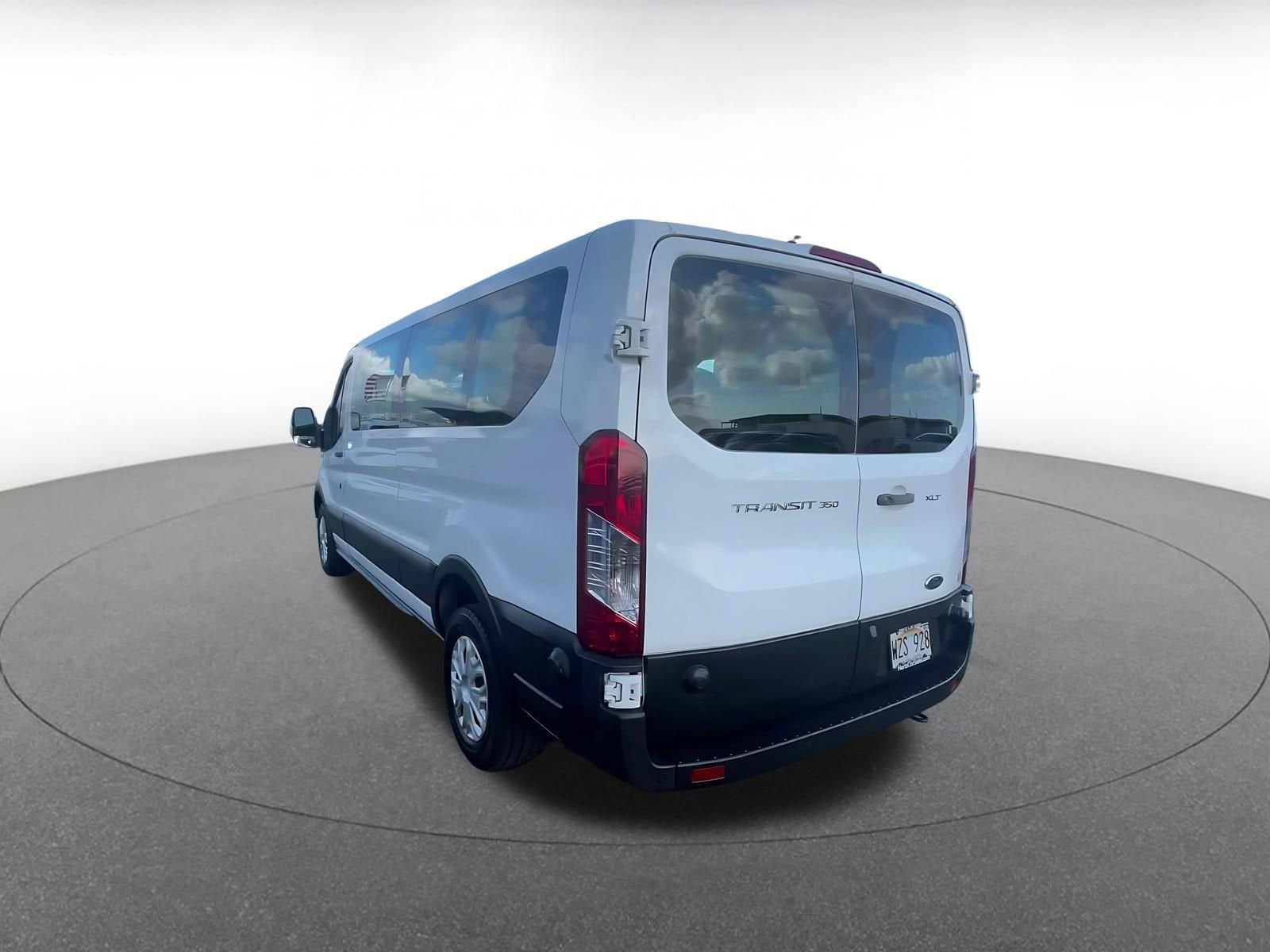 Thumbnail: 2024 Ford Econoline - 11