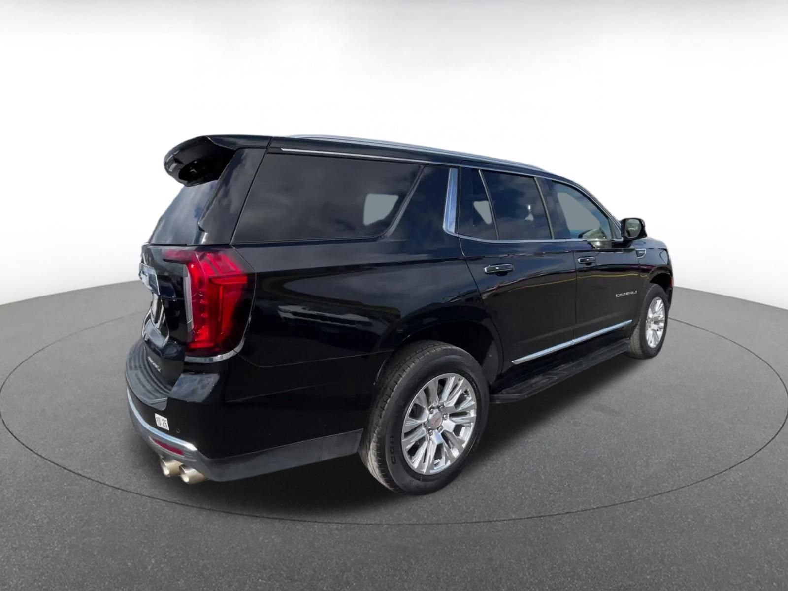 Thumbnail: 2023 GMC Yukon - 15