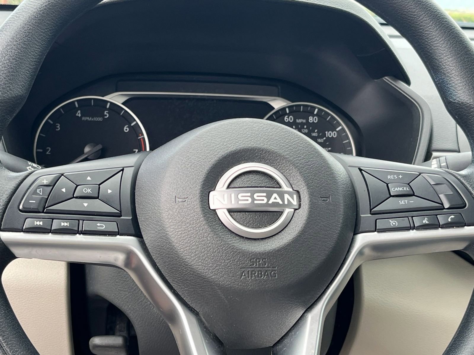 Thumbnail: 2025 Nissan Altima - 28