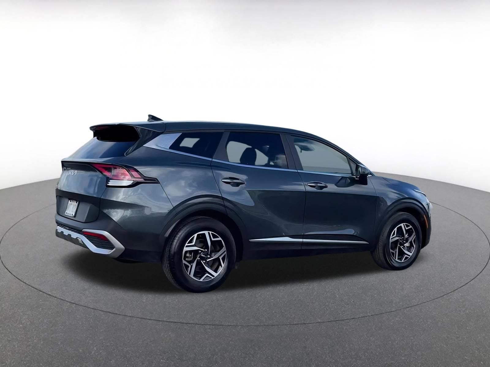 Thumbnail: 2023 Kia Sportage - 14