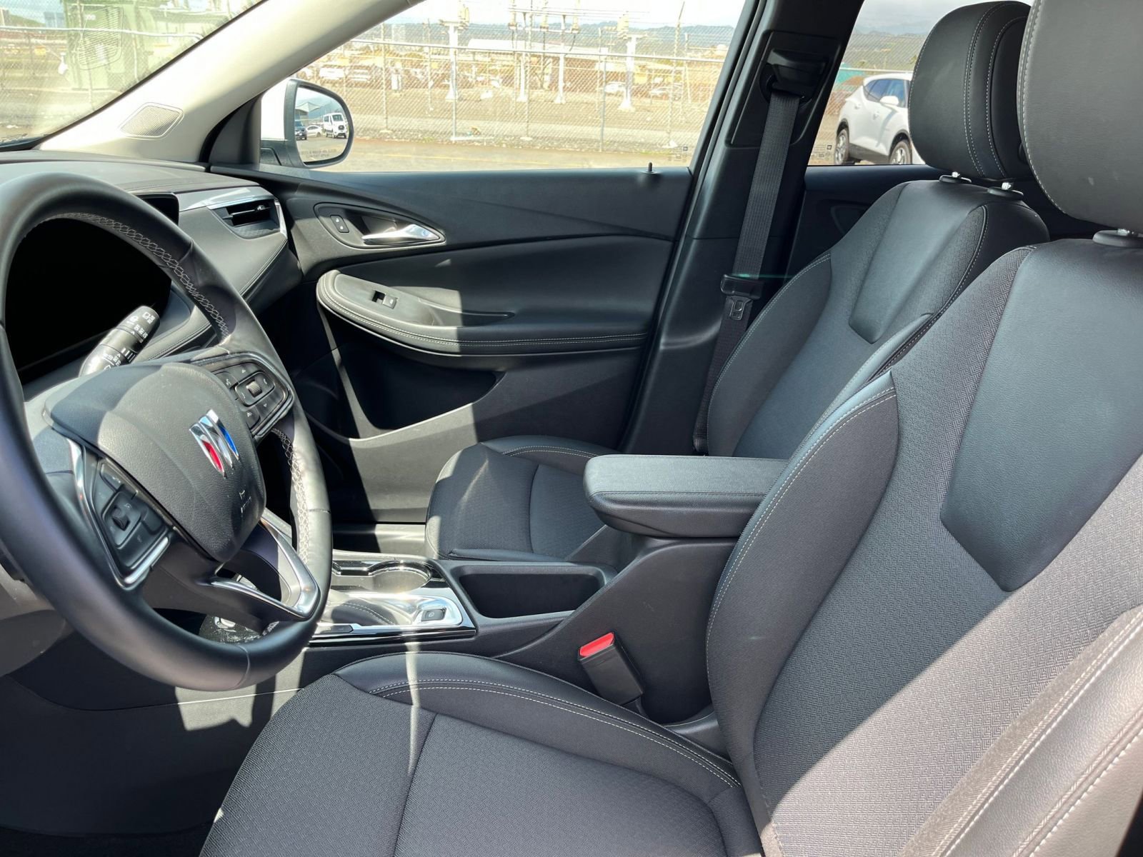 Thumbnail: 2025 Buick Encore GX - 25