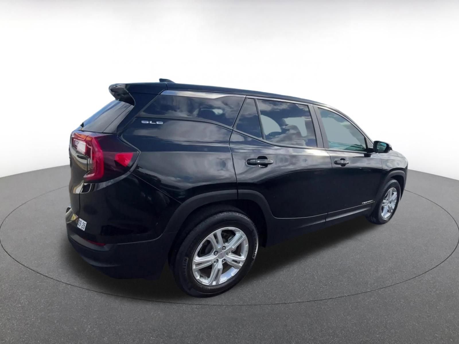 Thumbnail: 2024 GMC Terrain - 14