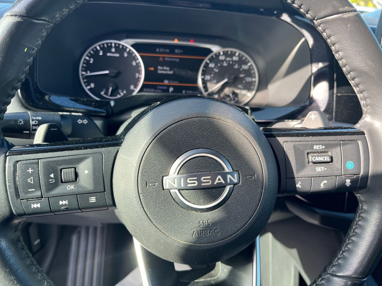 Thumbnail: 2022 Nissan Pathfinder - 29