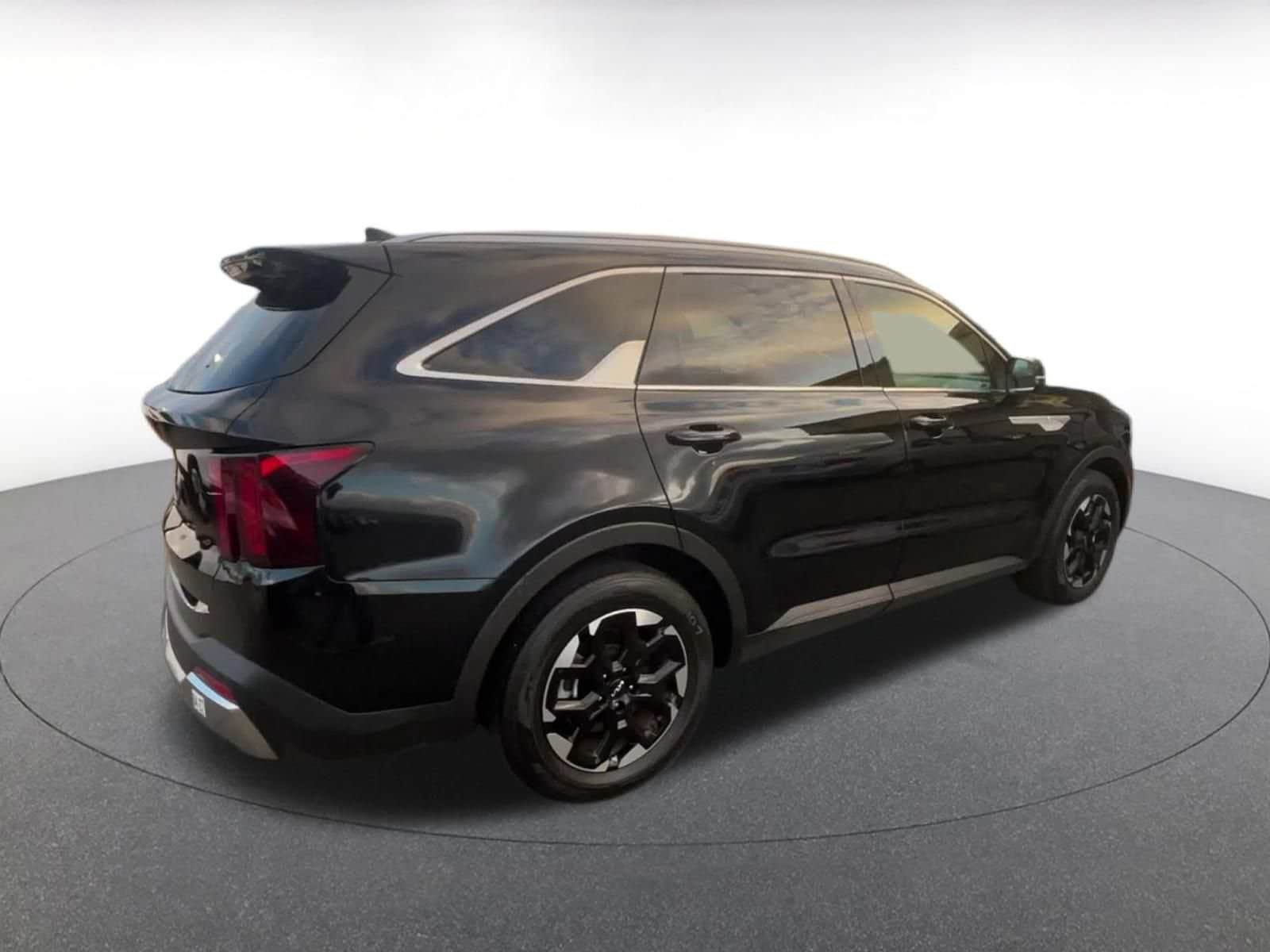 Thumbnail: 2024 Kia Sorento - 13