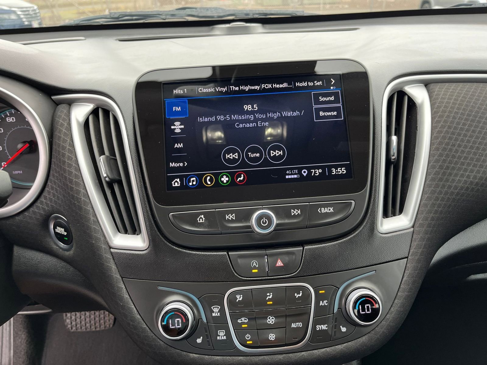 Thumbnail: 2024 Chevrolet Malibu - 17