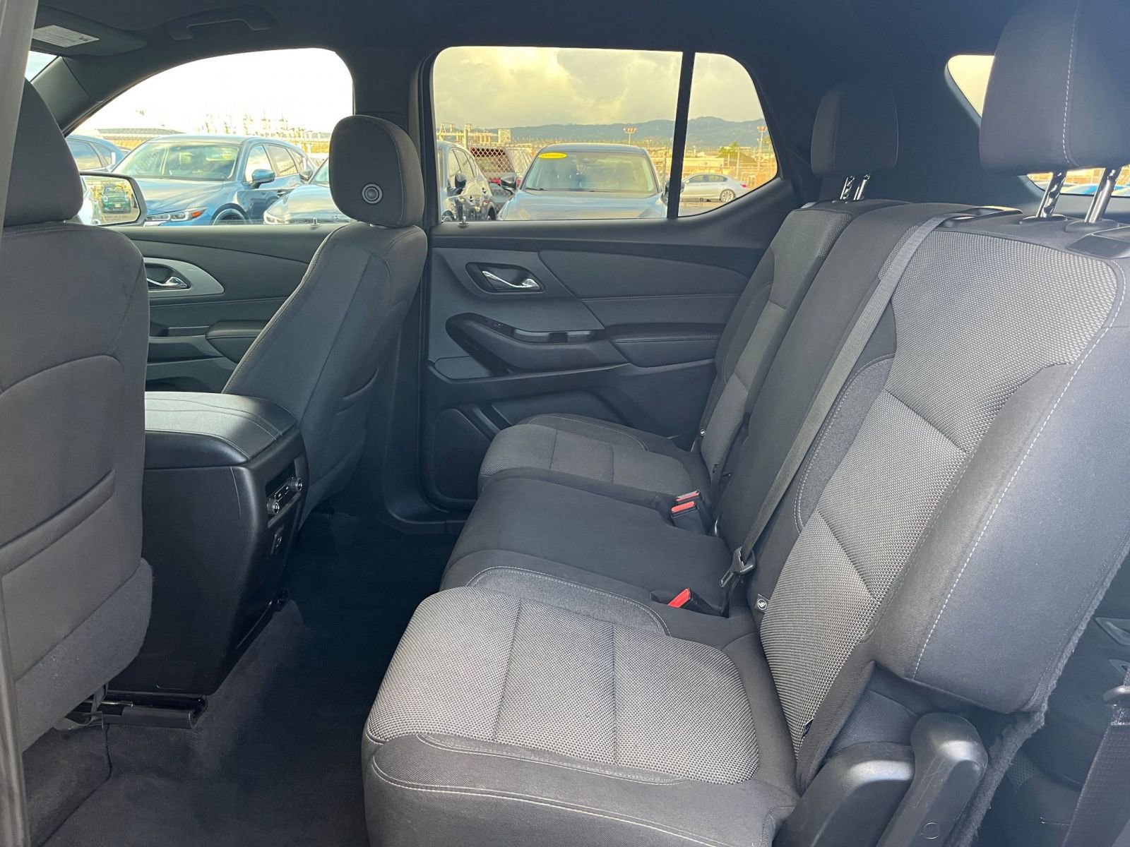 Thumbnail: 2023 Chevrolet Traverse - 24