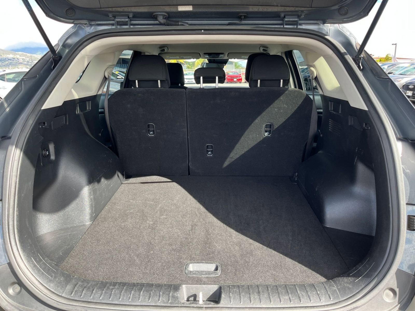 Thumbnail: 2023 Kia Sportage - 30