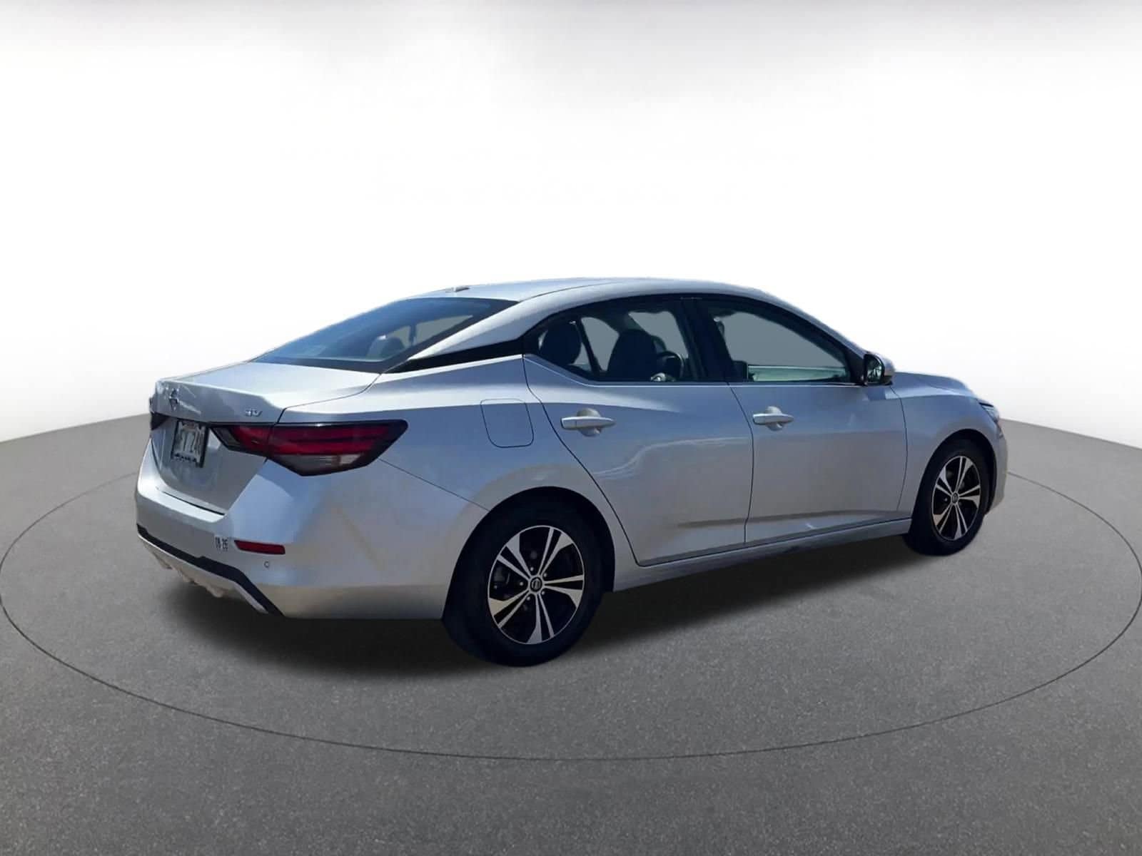 Thumbnail: 2021 Nissan Sentra - 18