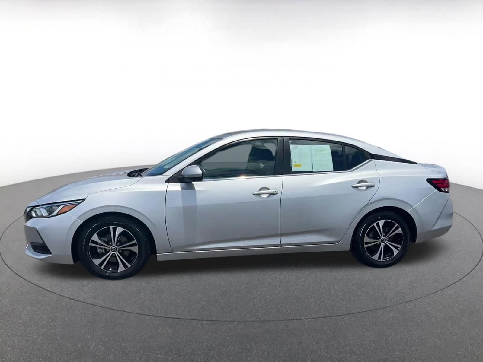 Thumbnail: 2021 Nissan Sentra - 8