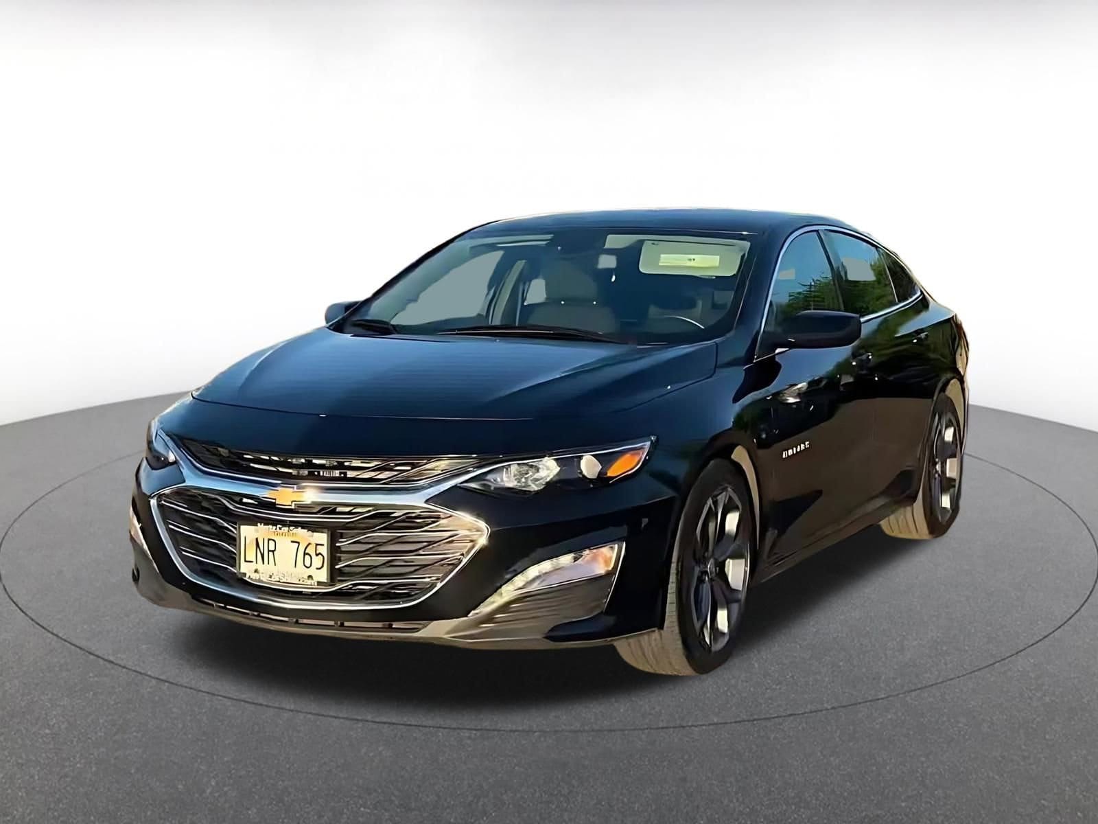 Thumbnail: 2024 Chevrolet Malibu - 4